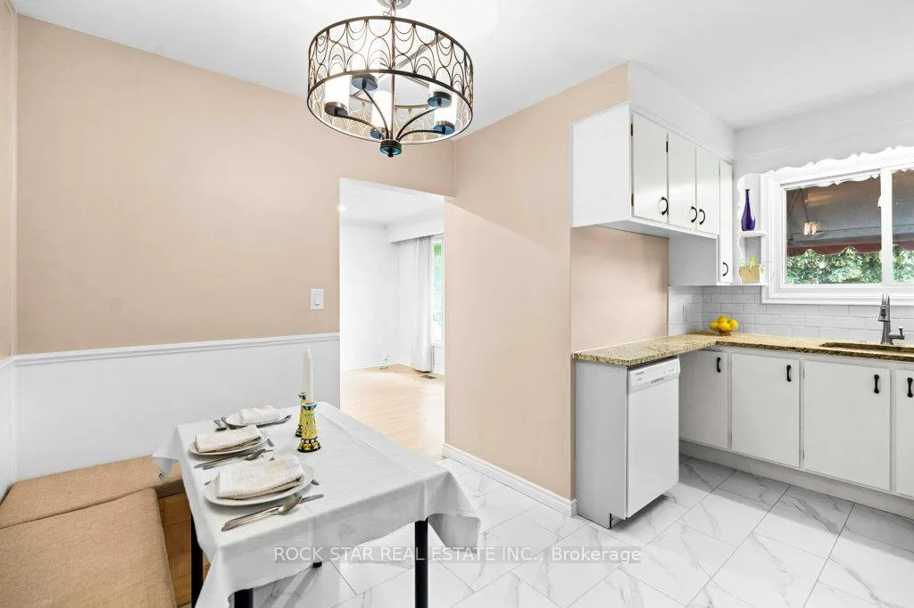 Photo 7 of 25 Greeningdon Drive, Hamilton, Greeningdon — HOMEH