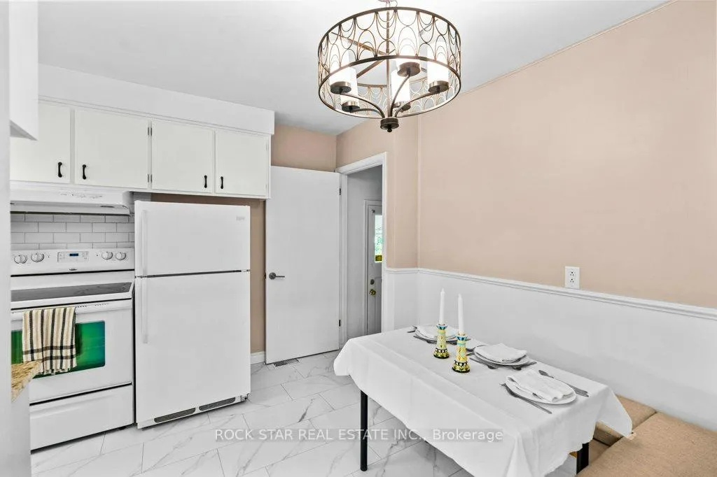 Photo 11 of 25 Greeningdon Drive, Hamilton, Greeningdon — HOMEH