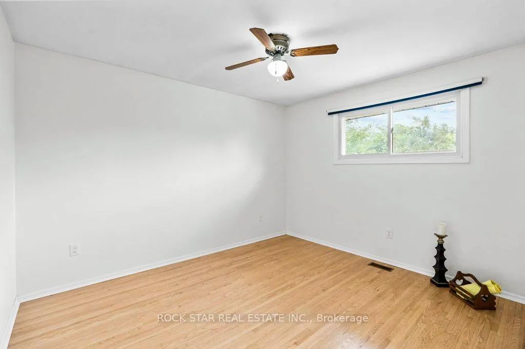 Photo 14 of 25 Greeningdon Drive, Hamilton, Greeningdon — HOMEH