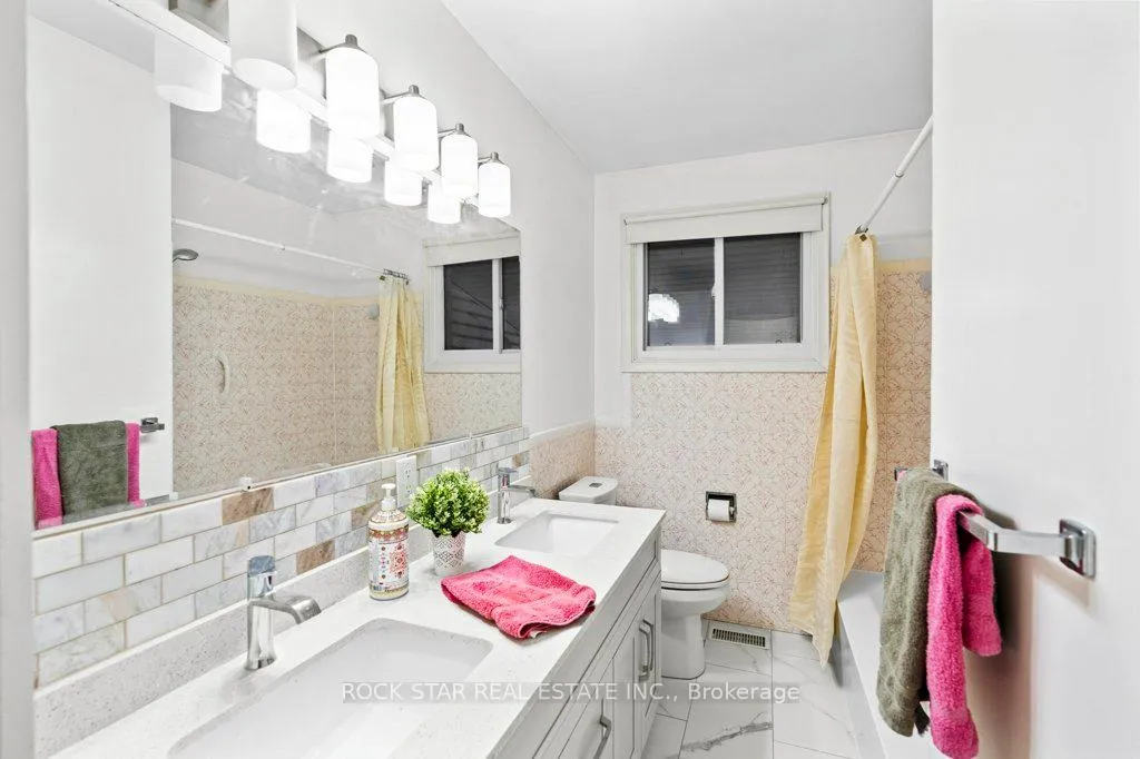 Photo 16 of 25 Greeningdon Drive, Hamilton, Greeningdon — HOMEH