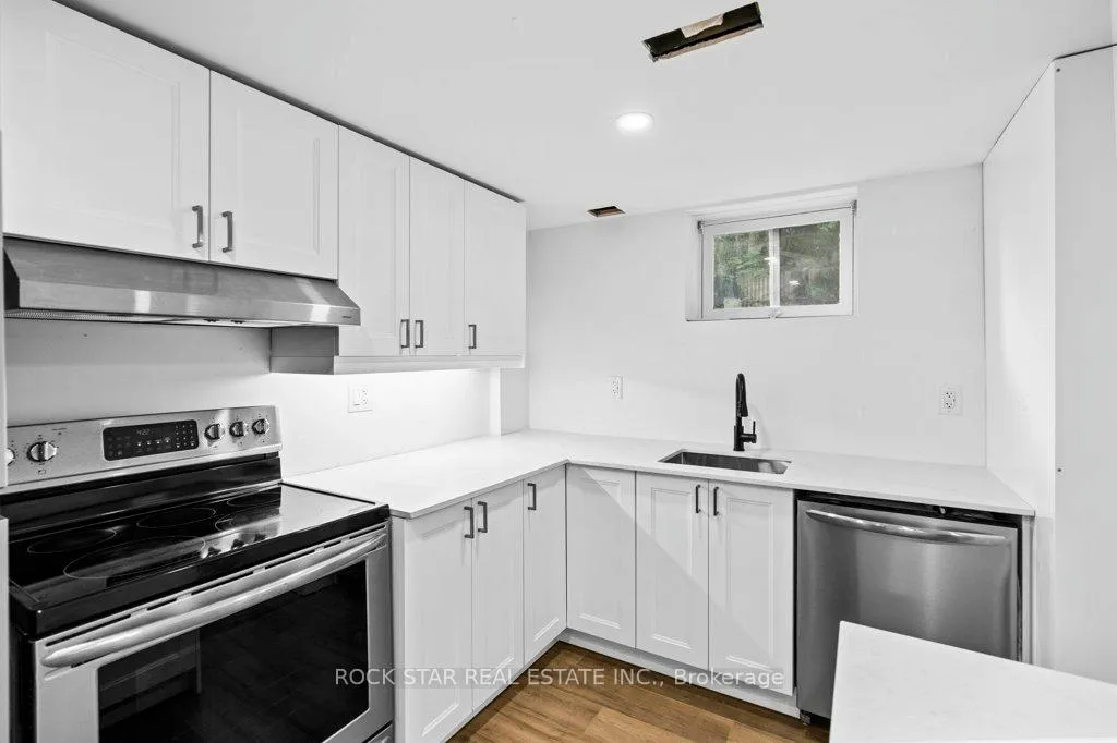 Photo 20 of 25 Greeningdon Drive, Hamilton, Greeningdon — HOMEH