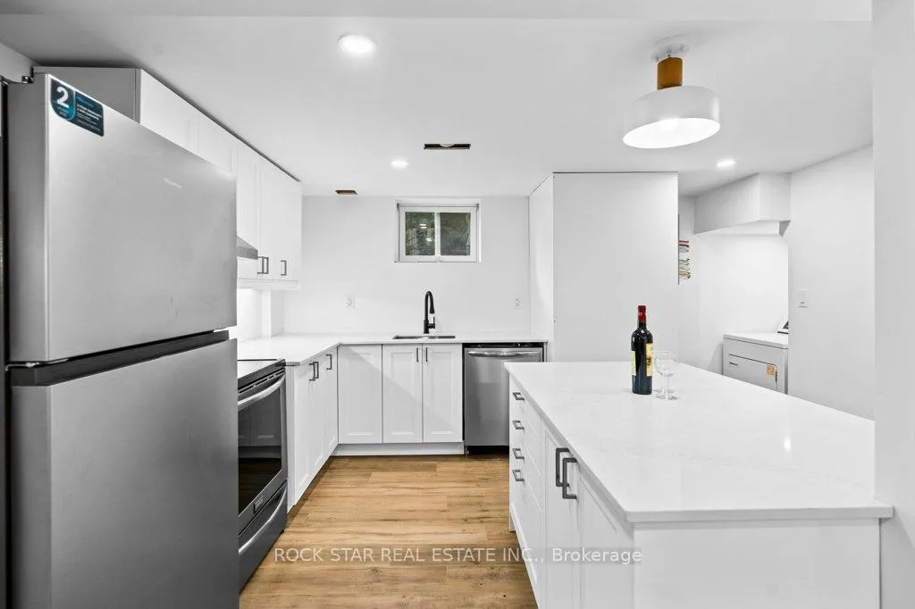 Photo 21 of 25 Greeningdon Drive, Hamilton, Greeningdon — HOMEH