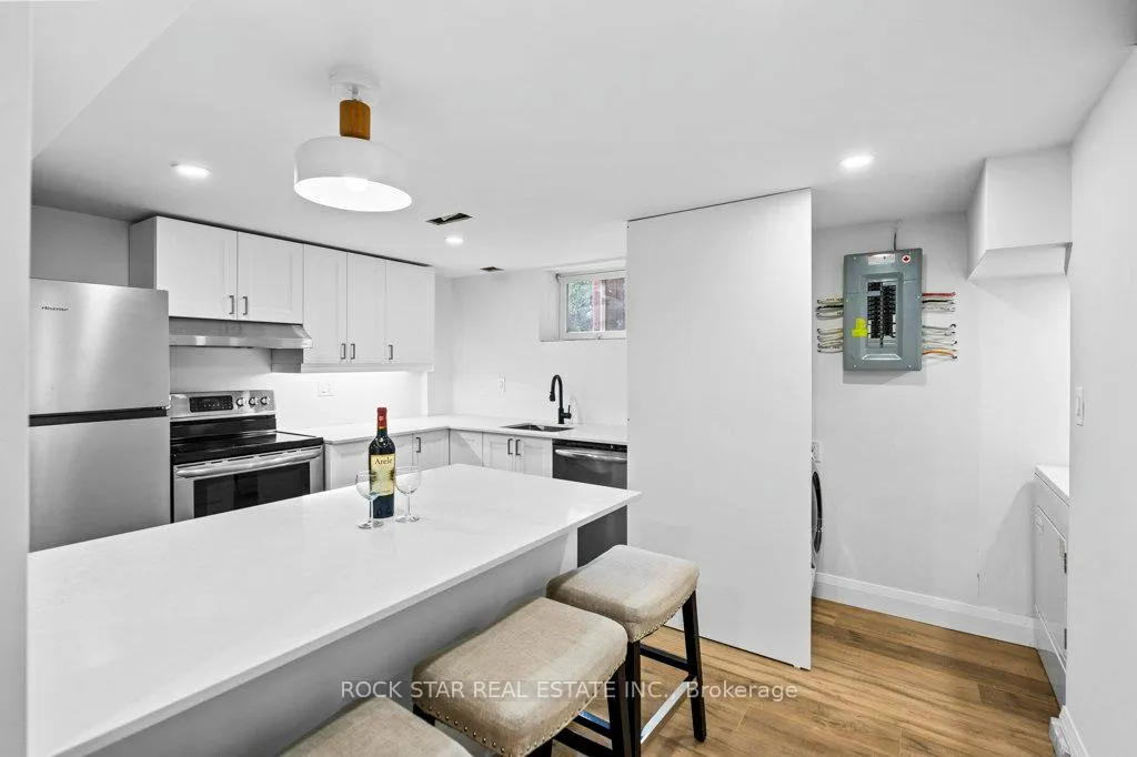 Photo 22 of 25 Greeningdon Drive, Hamilton, Greeningdon — HOMEH