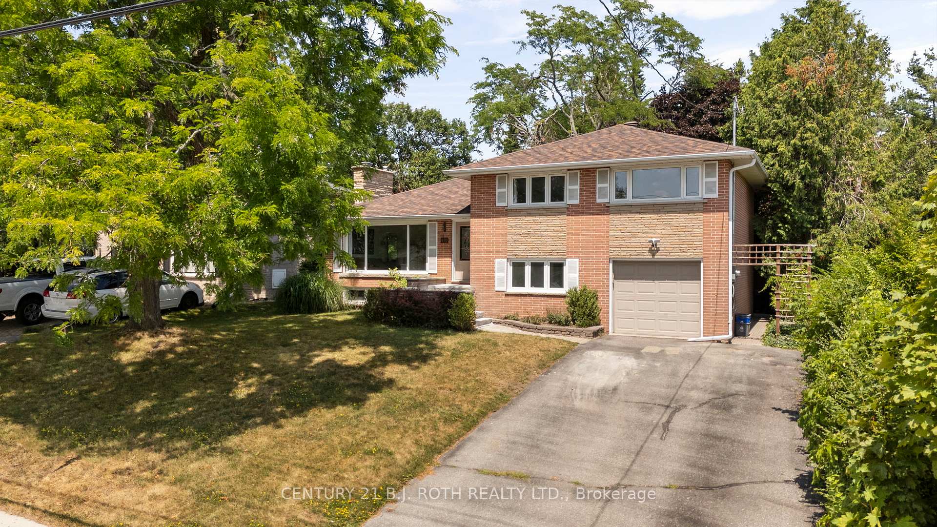 Photo 2 of 410 Codrington Street, Barrie, Codrington — HOMEH
