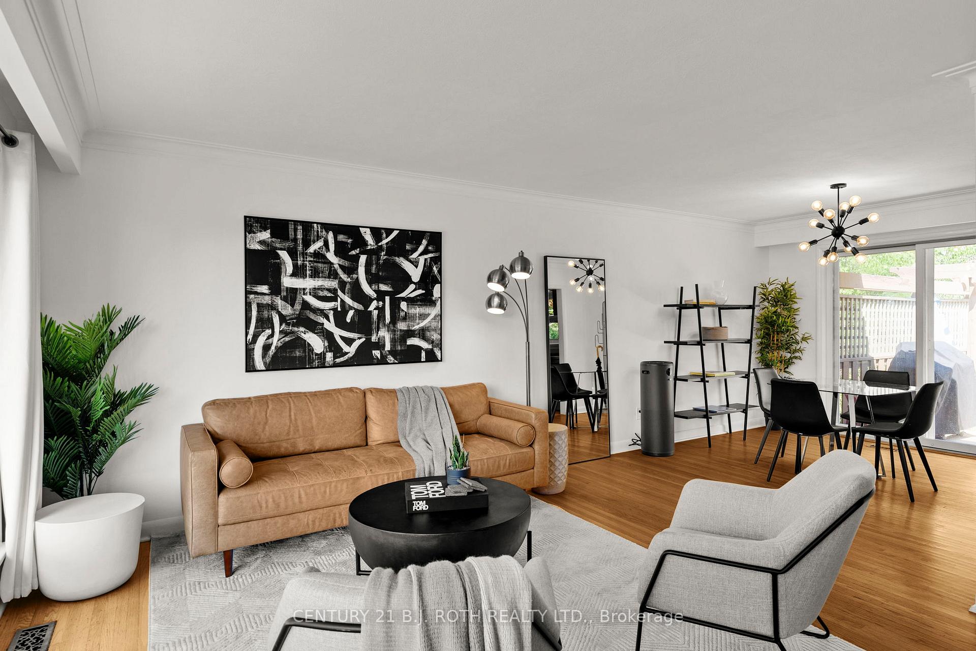 Photo 8 of 410 Codrington Street, Barrie, Codrington — HOMEH