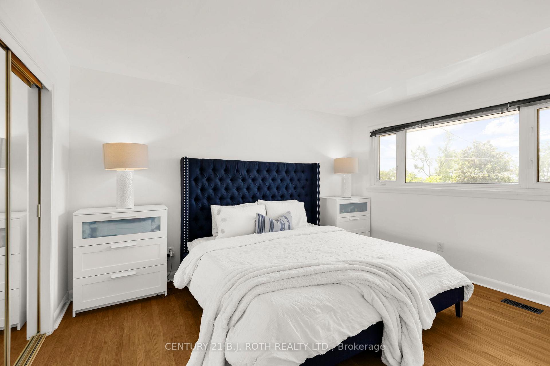 Photo 16 of 410 Codrington Street, Barrie, Codrington — HOMEH