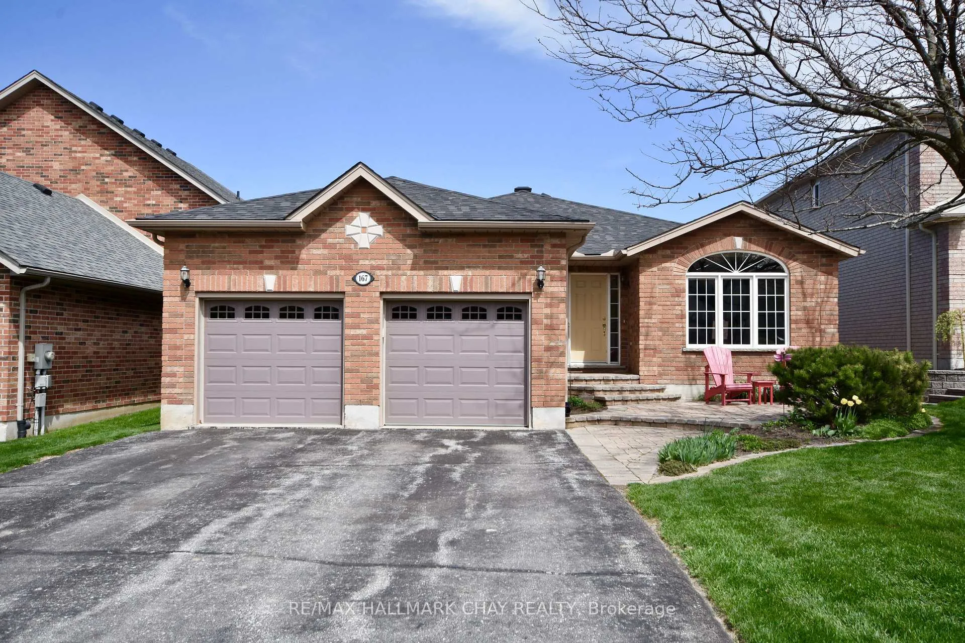 Photo 1 of 167 Crompton Drive, Barrie, Little Lake — HOMEH