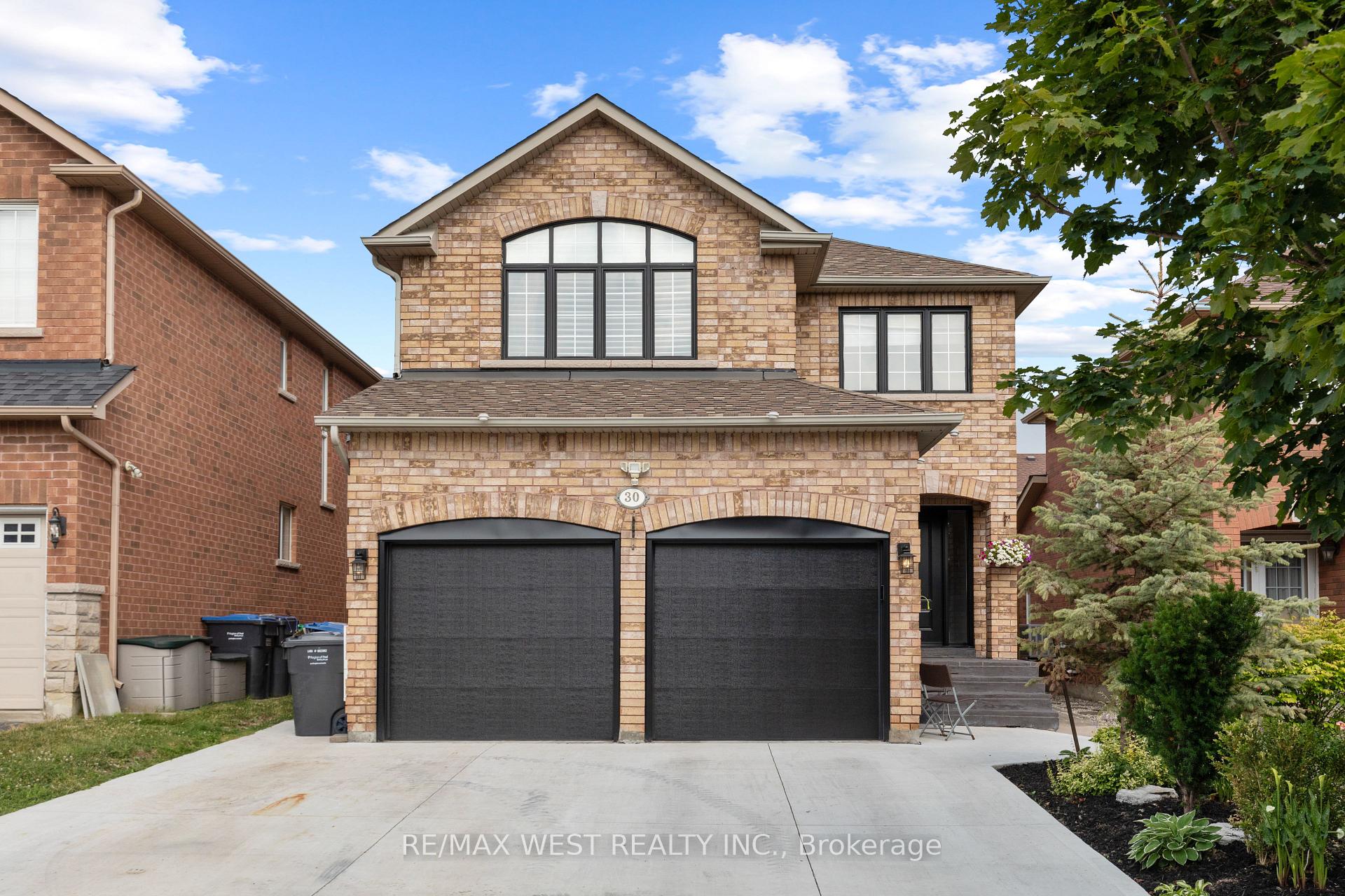 Photo 7 of 30 Cross Country Boulevard, Caledon, Bolton West — HOMEH