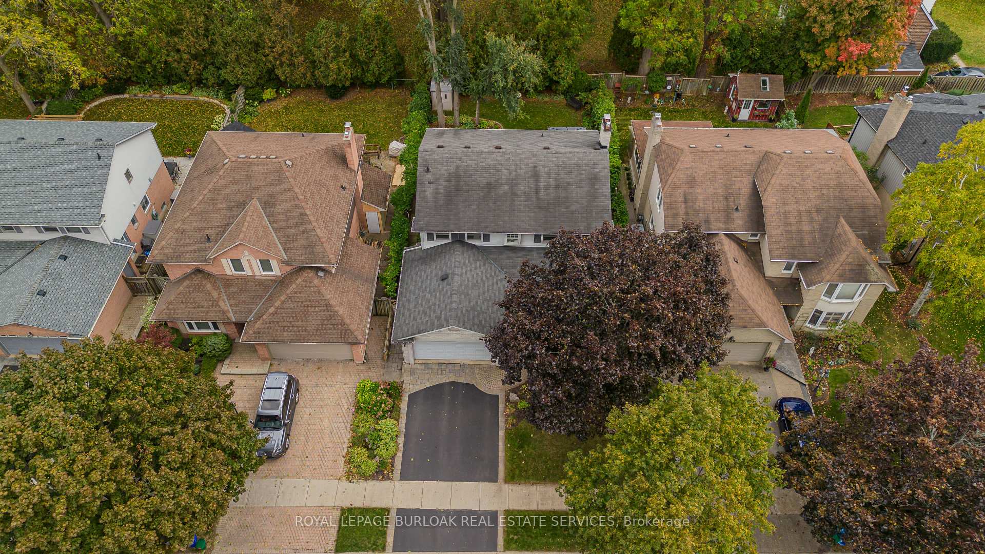Photo 3 of 1210 Hammond Street, Burlington, Brant — HOMEH