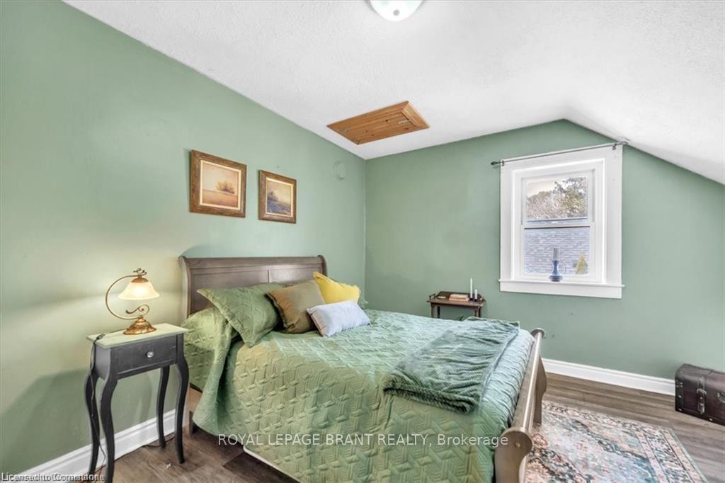 Photo 9 of 40 Walnut Lane, Brant, Paris — HOMEH