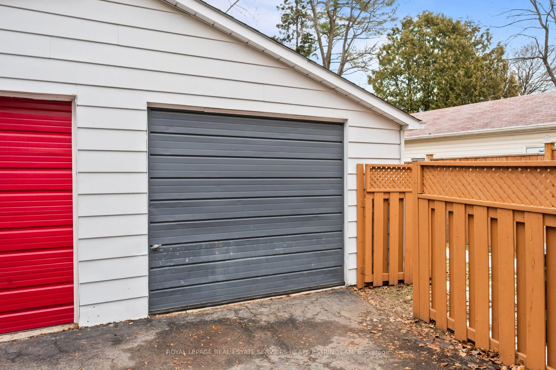 Photo 34 of 54 Thursfield Crescent, Toronto, Leaside — HOMEH