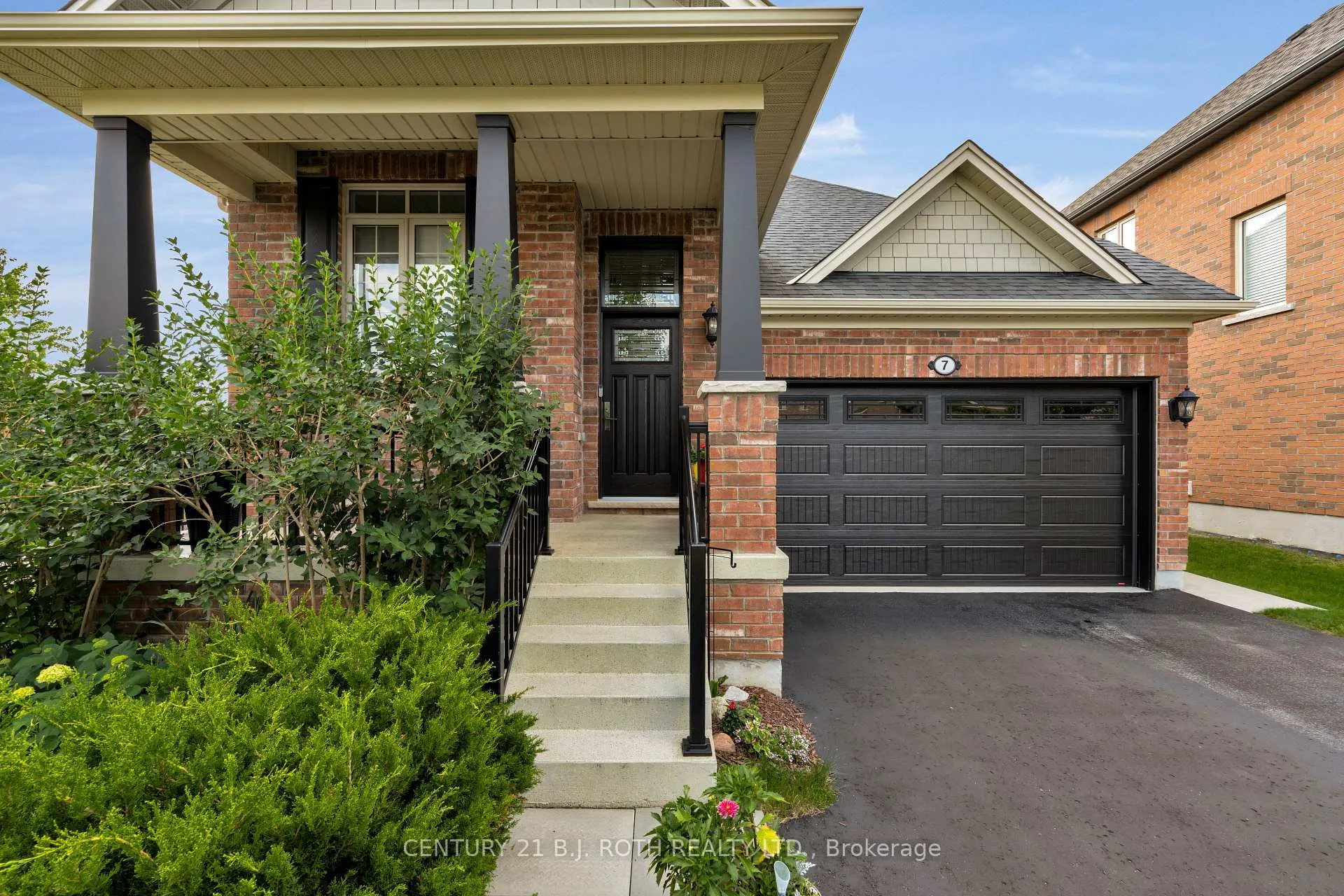 Photo 3 of 7 Cameron Street, Springwater, Centre Vespra — HOMEH