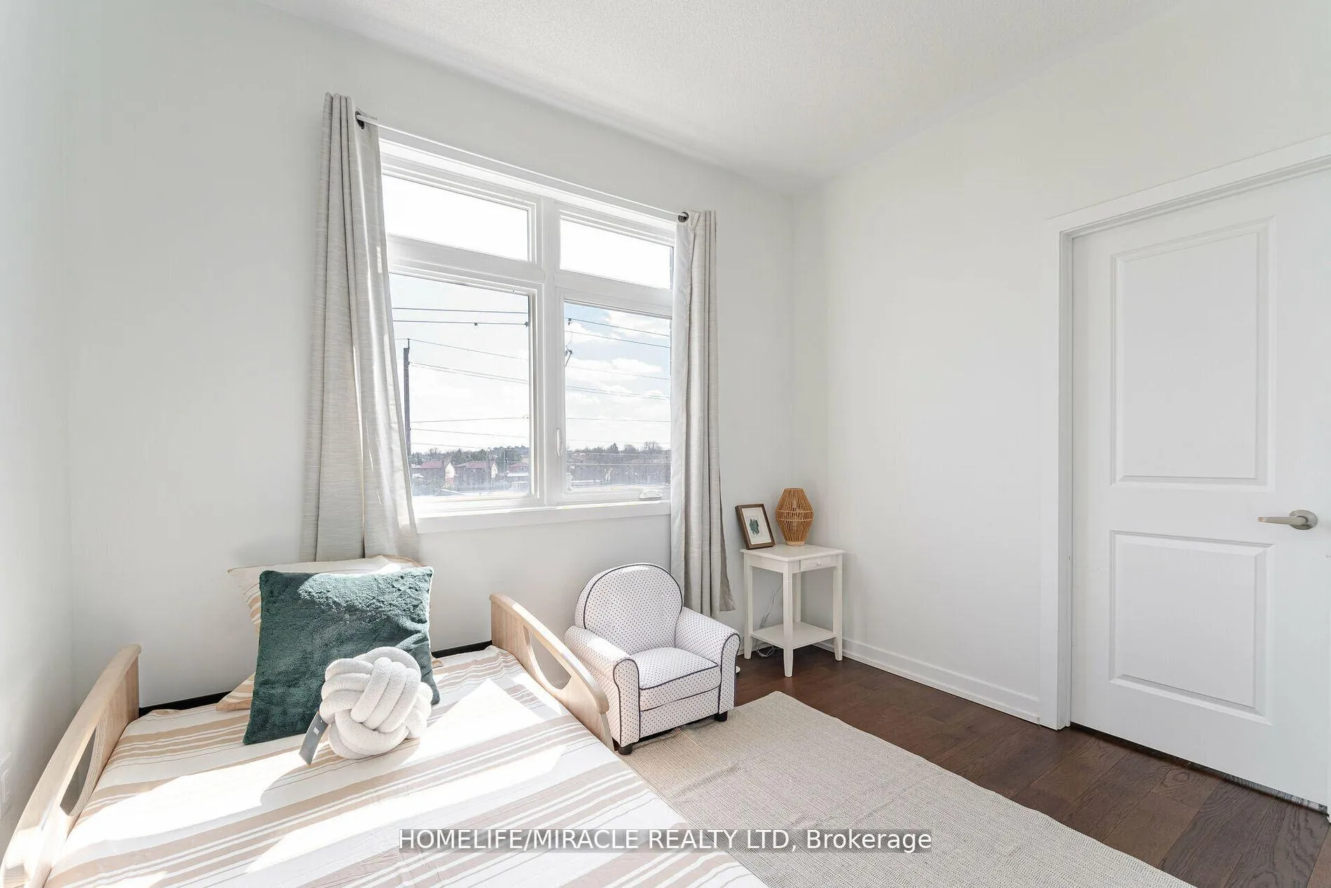 Photo 27 of 13 Antigonish Street, Vaughan, Vaughan Grove — HOMEH