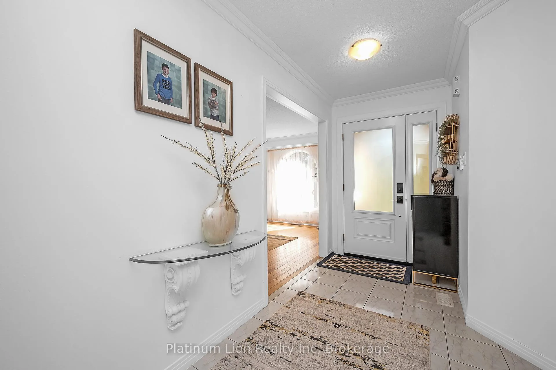 Photo 5 of 13 Brookhurst Crescent, Hamilton, Waterdown — HOMEH