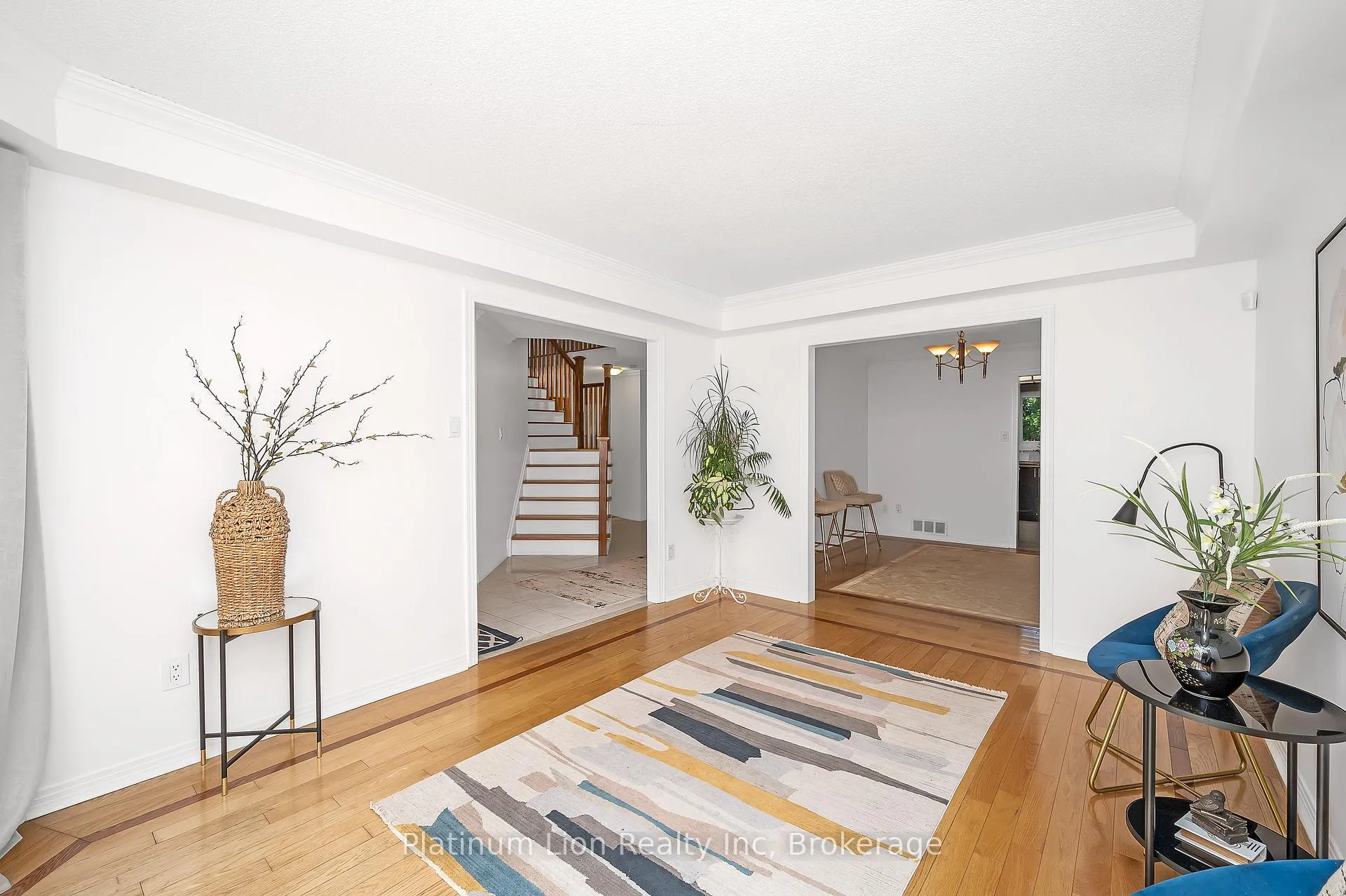 Photo 7 of 13 Brookhurst Crescent, Hamilton, Waterdown — HOMEH