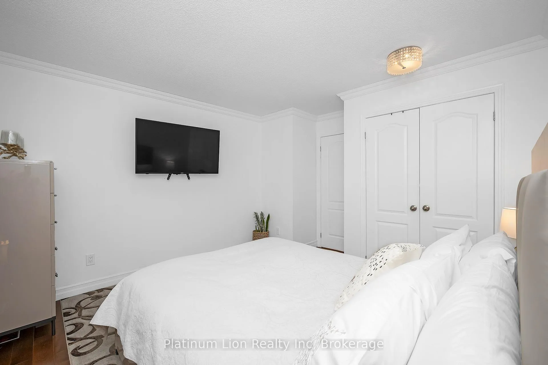 Photo 33 of 13 Brookhurst Crescent, Hamilton, Waterdown — HOMEH