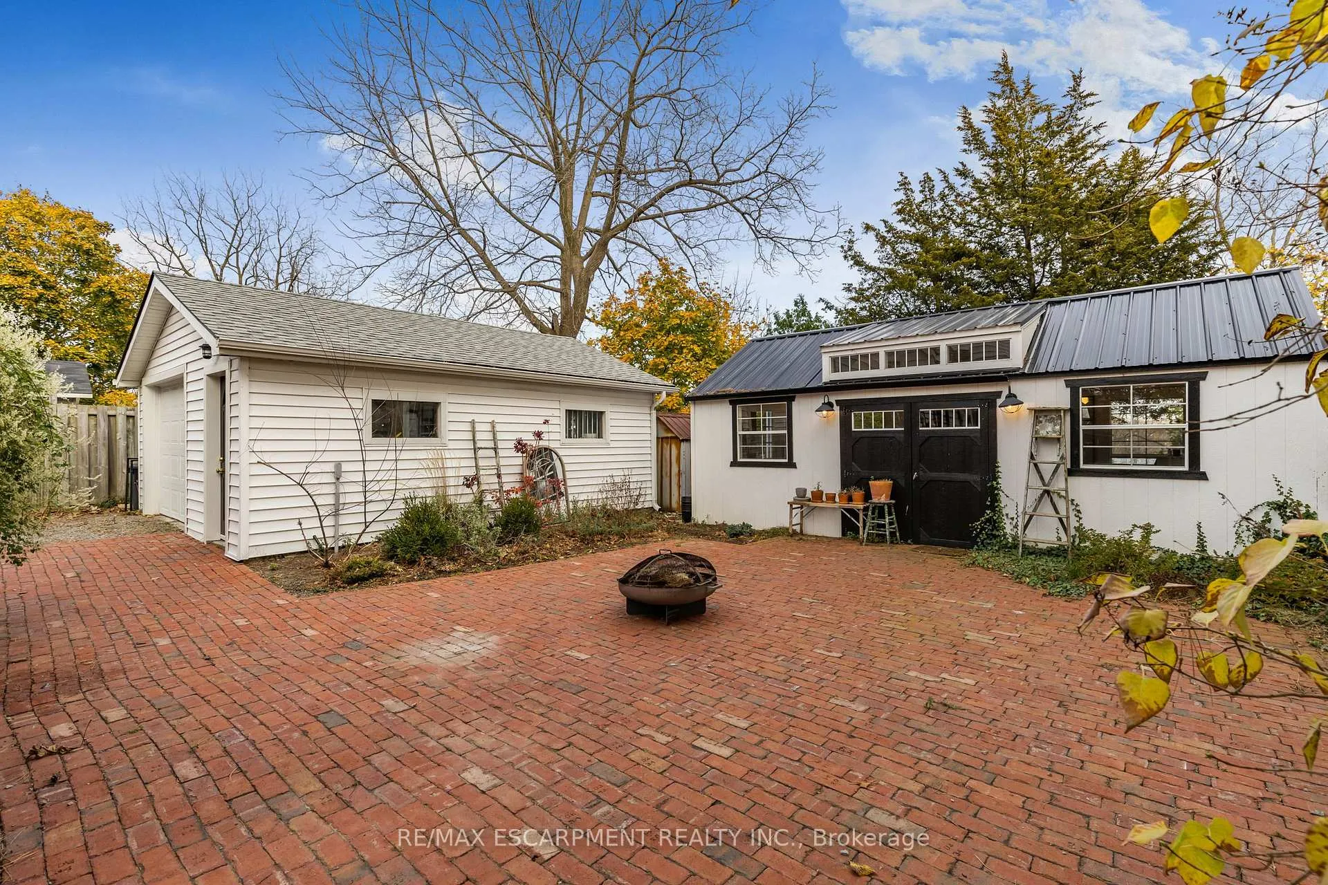 Photo 27 of 374 Ontario Street, Grimsby, Grimsby Beach — HOMEH