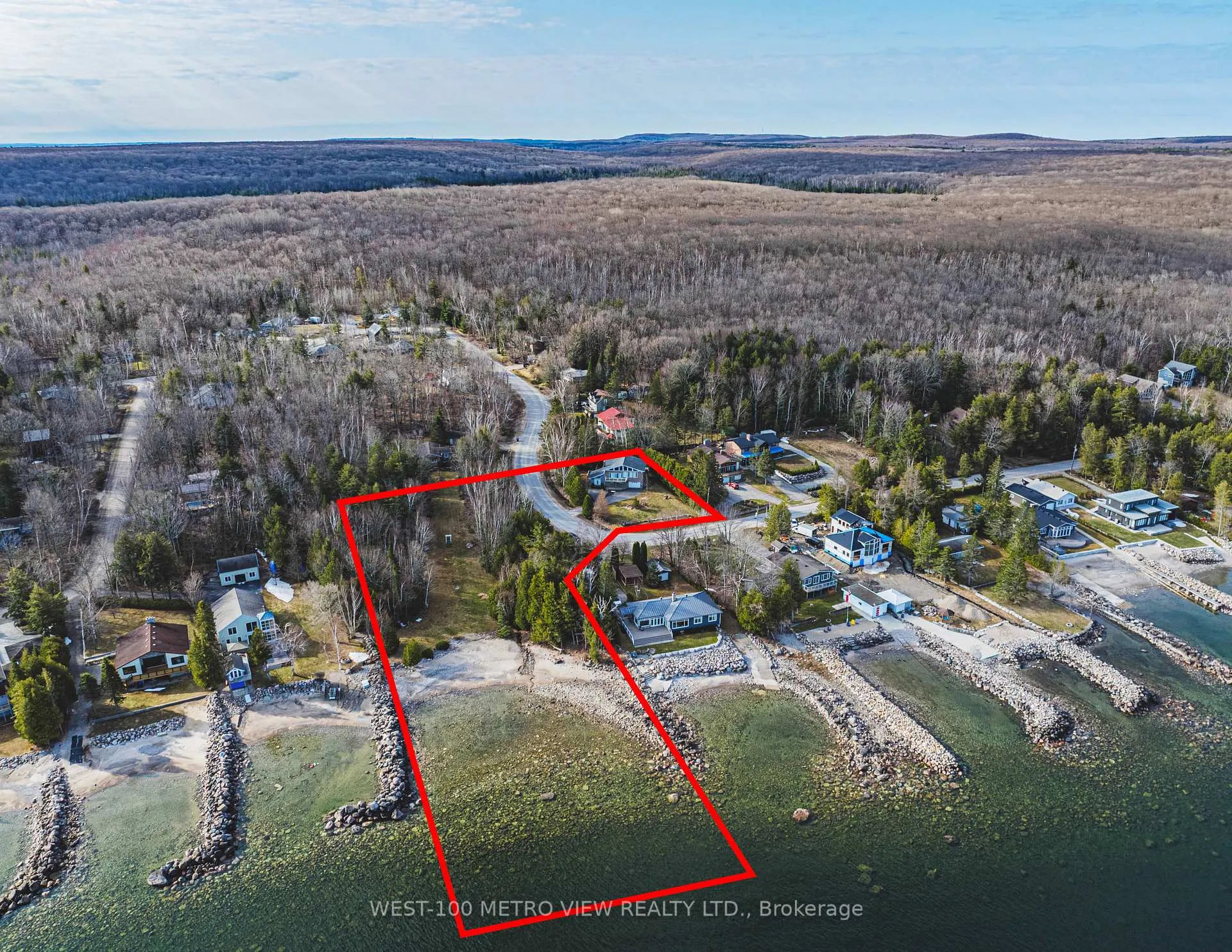 Photo 1 of 2476 Champlain Road, Tiny, Rural Tiny — HOMEH