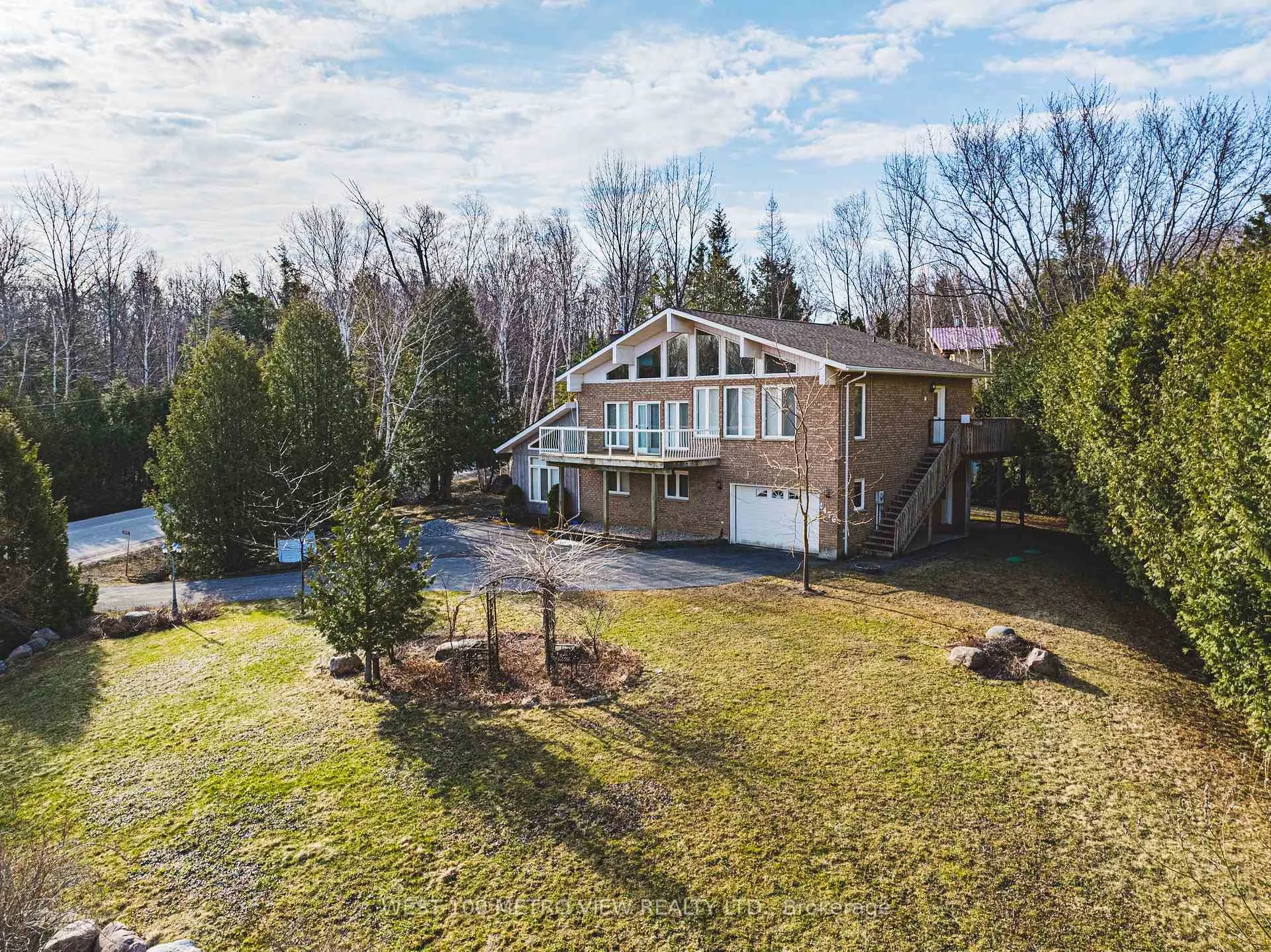 Photo 4 of 2476 Champlain Road, Tiny, Rural Tiny — HOMEH