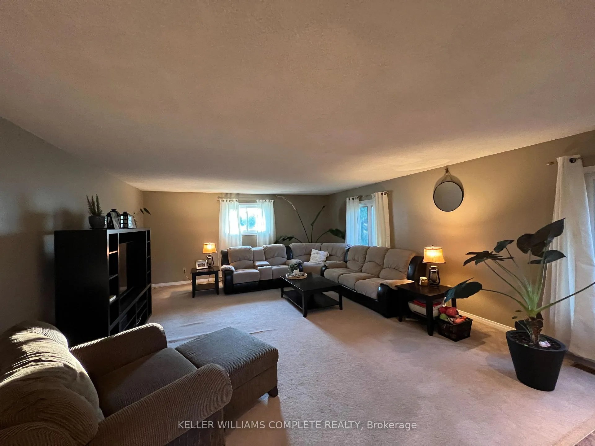 Photo 6 of 1810 Beaverdams Road, Thorold, Confederation Heights — HOMEH