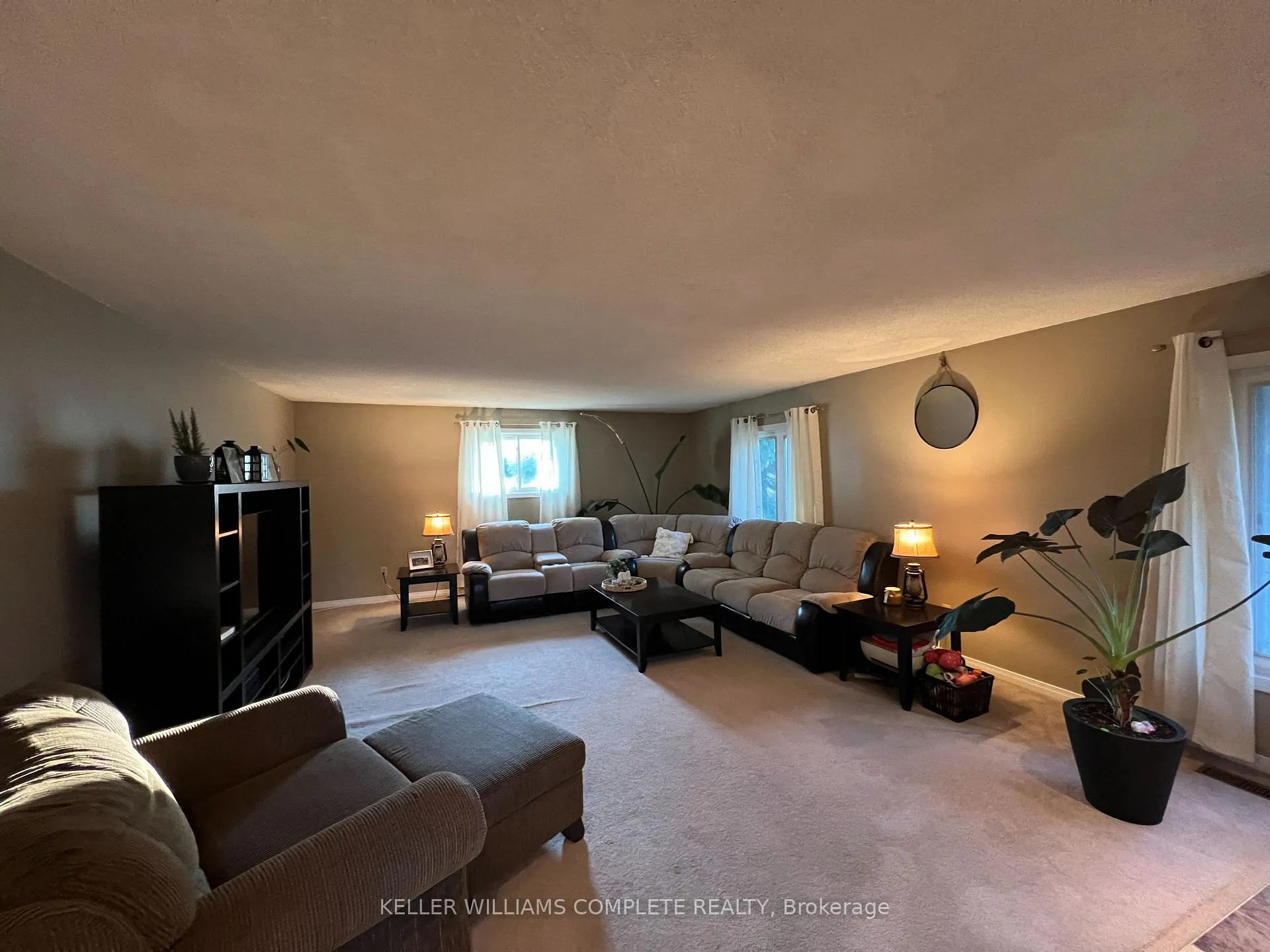 Photo 7 of 1810 Beaverdams Road, Thorold, Confederation Heights — HOMEH