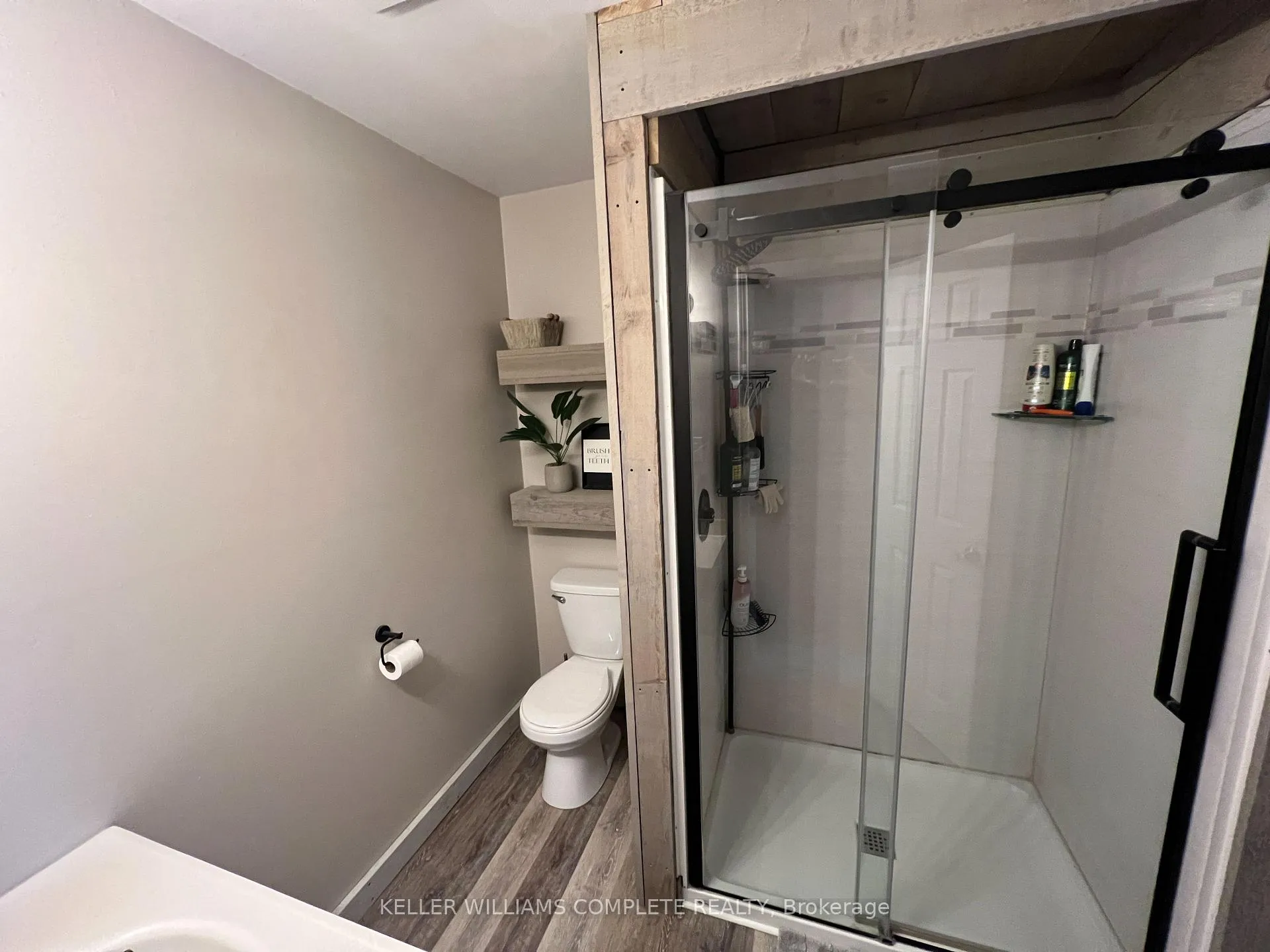 Photo 19 of 1810 Beaverdams Road, Thorold, Confederation Heights — HOMEH