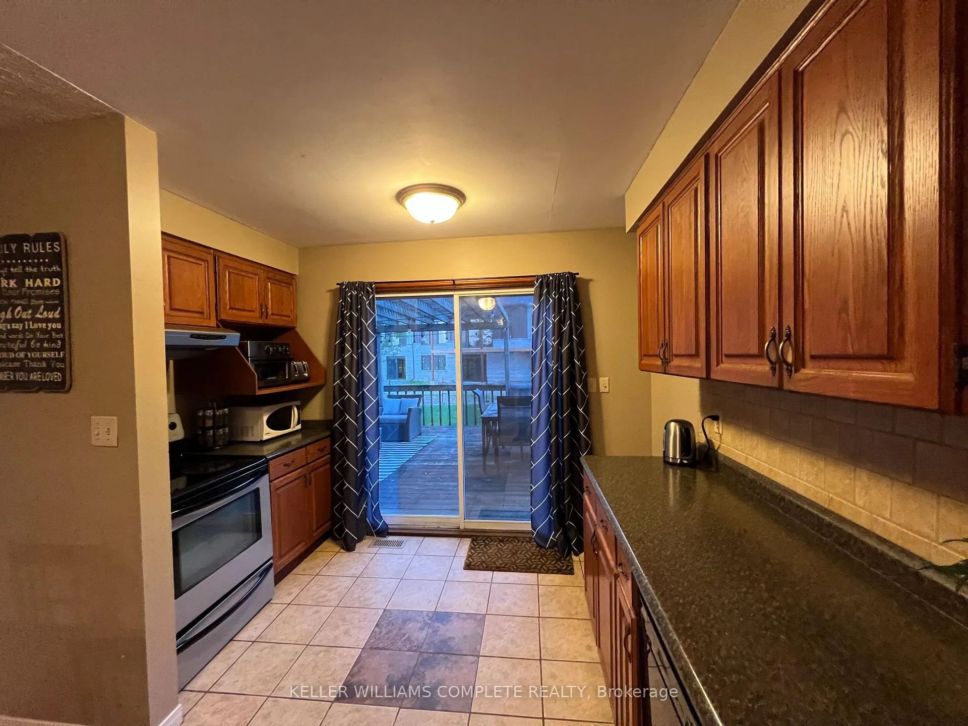 Photo 23 of 1810 Beaverdams Road, Thorold, Confederation Heights — HOMEH