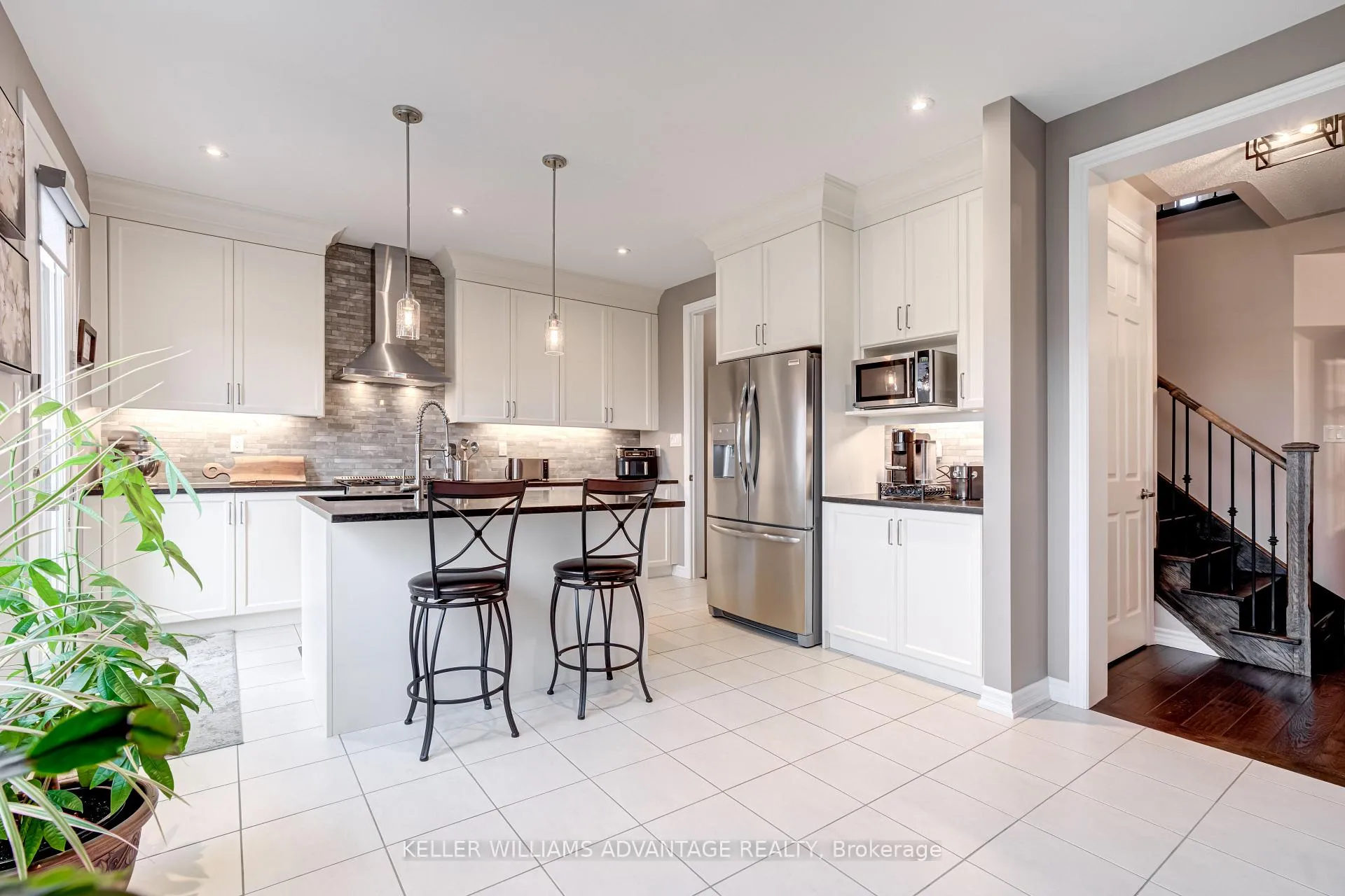 Photo 12 of 52 Gould Crescent, New Tecumseth, Tottenham — HOMEH