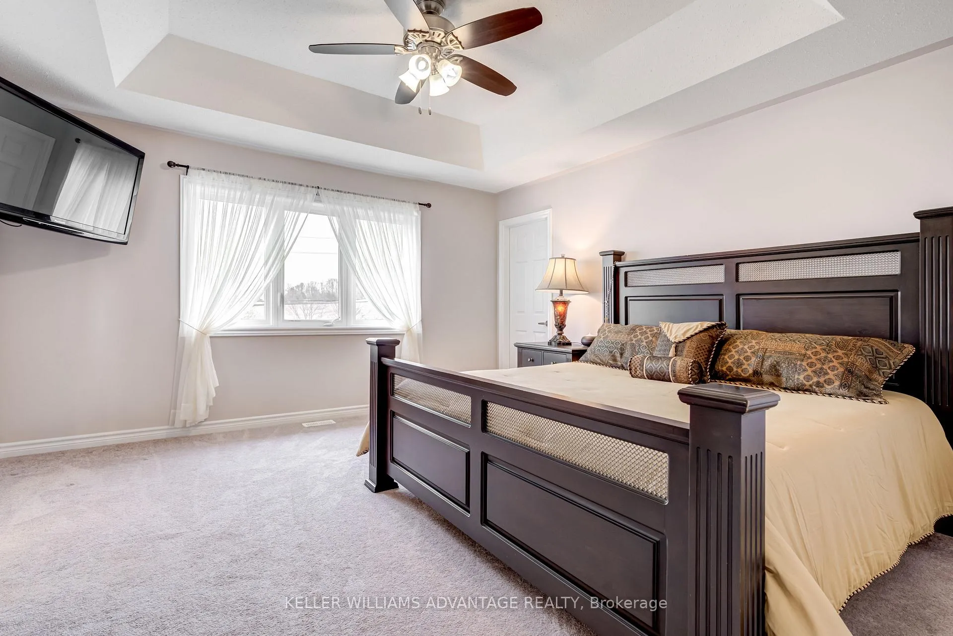 Photo 19 of 52 Gould Crescent, New Tecumseth, Tottenham — HOMEH