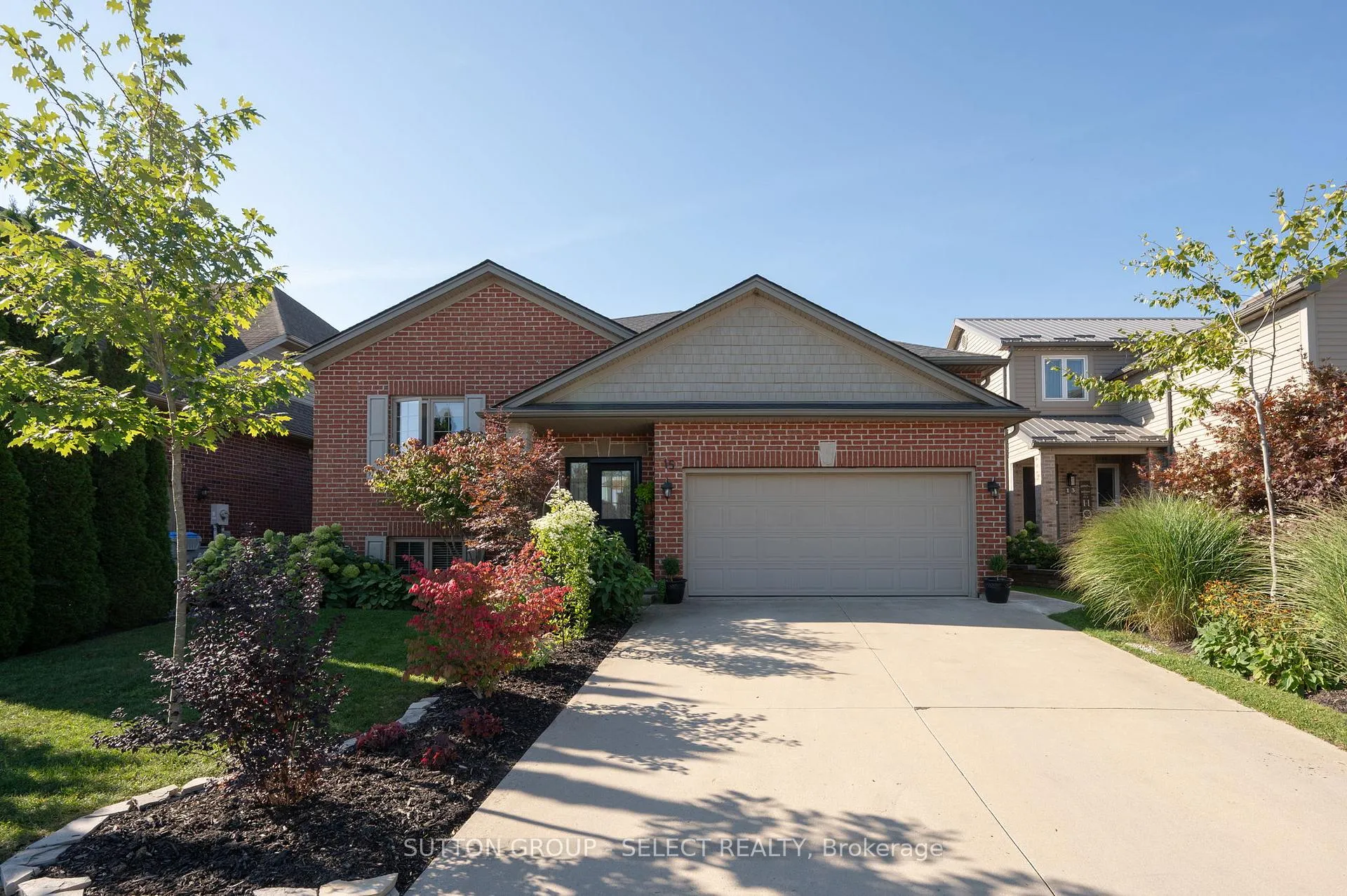 Photo 1 of 15 Hamilton Street, North Middlesex, Ailsa Craig — HOMEH