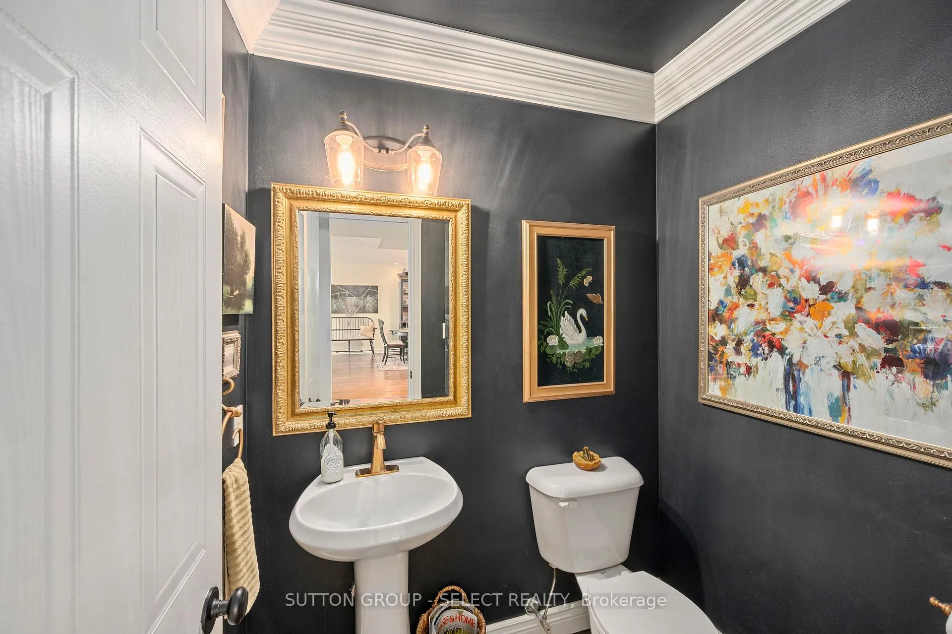 Photo 15 of 15 Hamilton Street, North Middlesex, Ailsa Craig — HOMEH