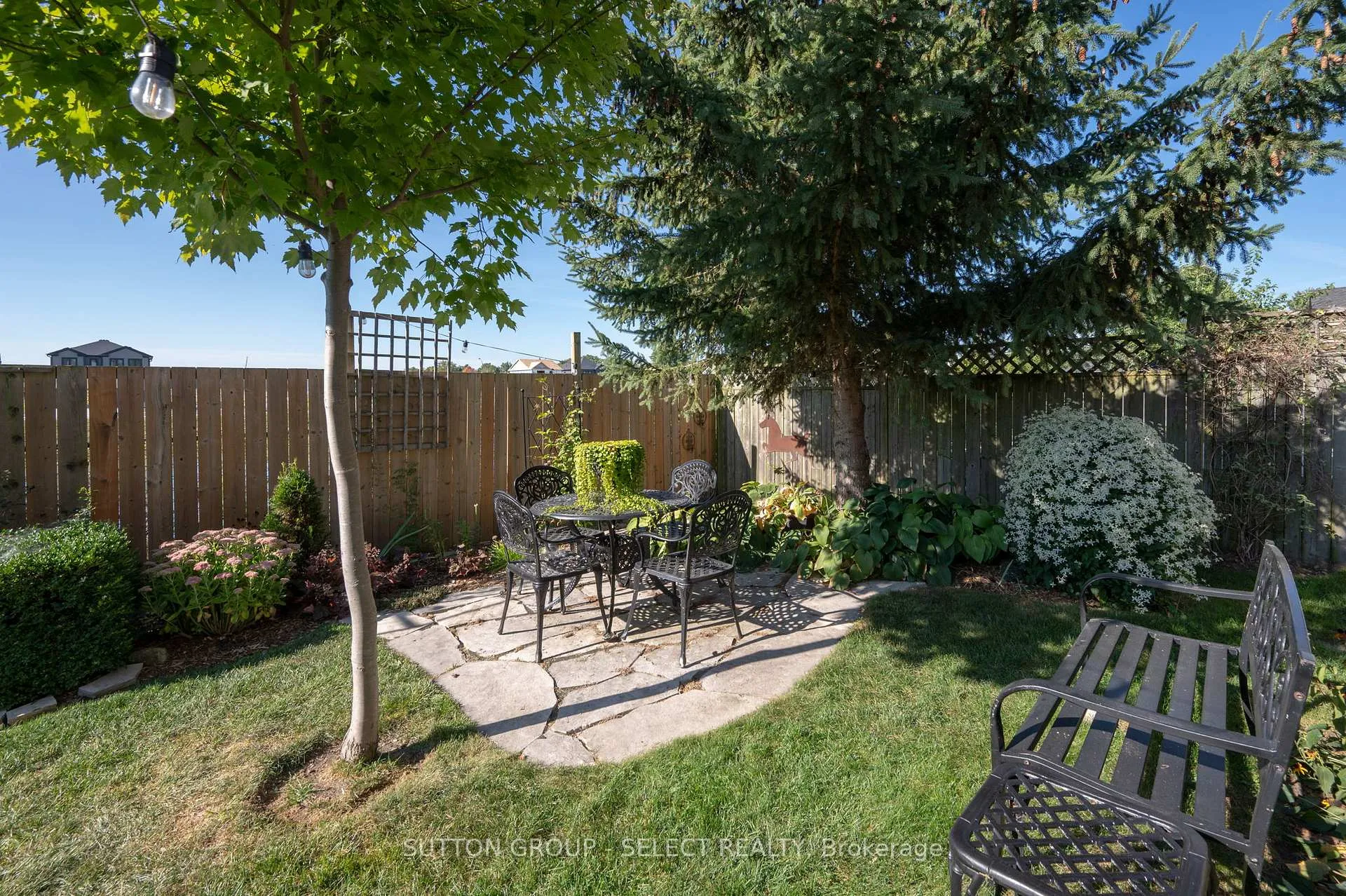 Photo 32 of 15 Hamilton Street, North Middlesex, Ailsa Craig — HOMEH