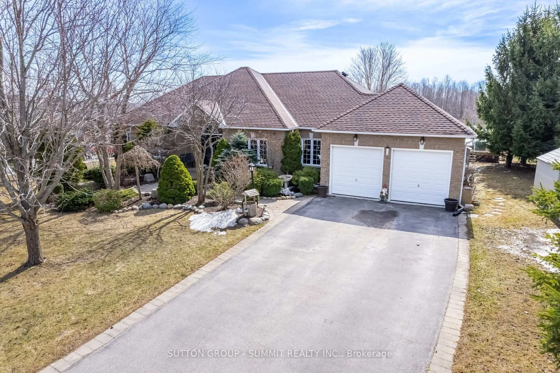 Photo 1 of 15 Deer Ridge Road, Uxbridge, Rural Uxbridge — HOMEH