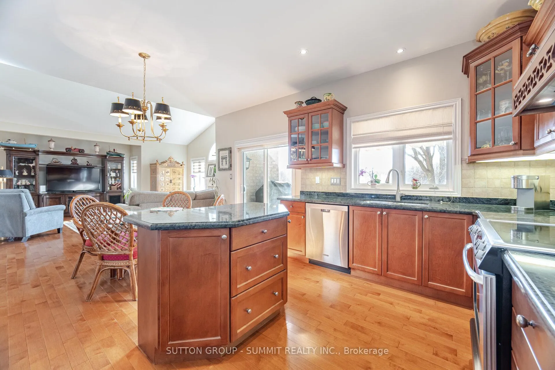 Photo 12 of 15 Deer Ridge Road, Uxbridge, Rural Uxbridge — HOMEH