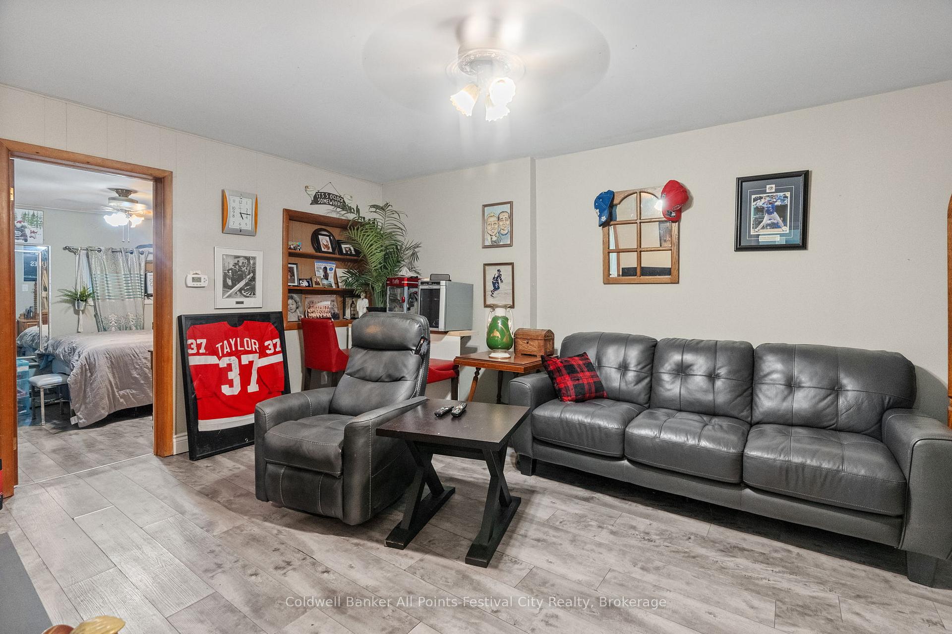 Photo 15 of 116 Quebec Street, Goderich, Goderich (Town) — HOMEH