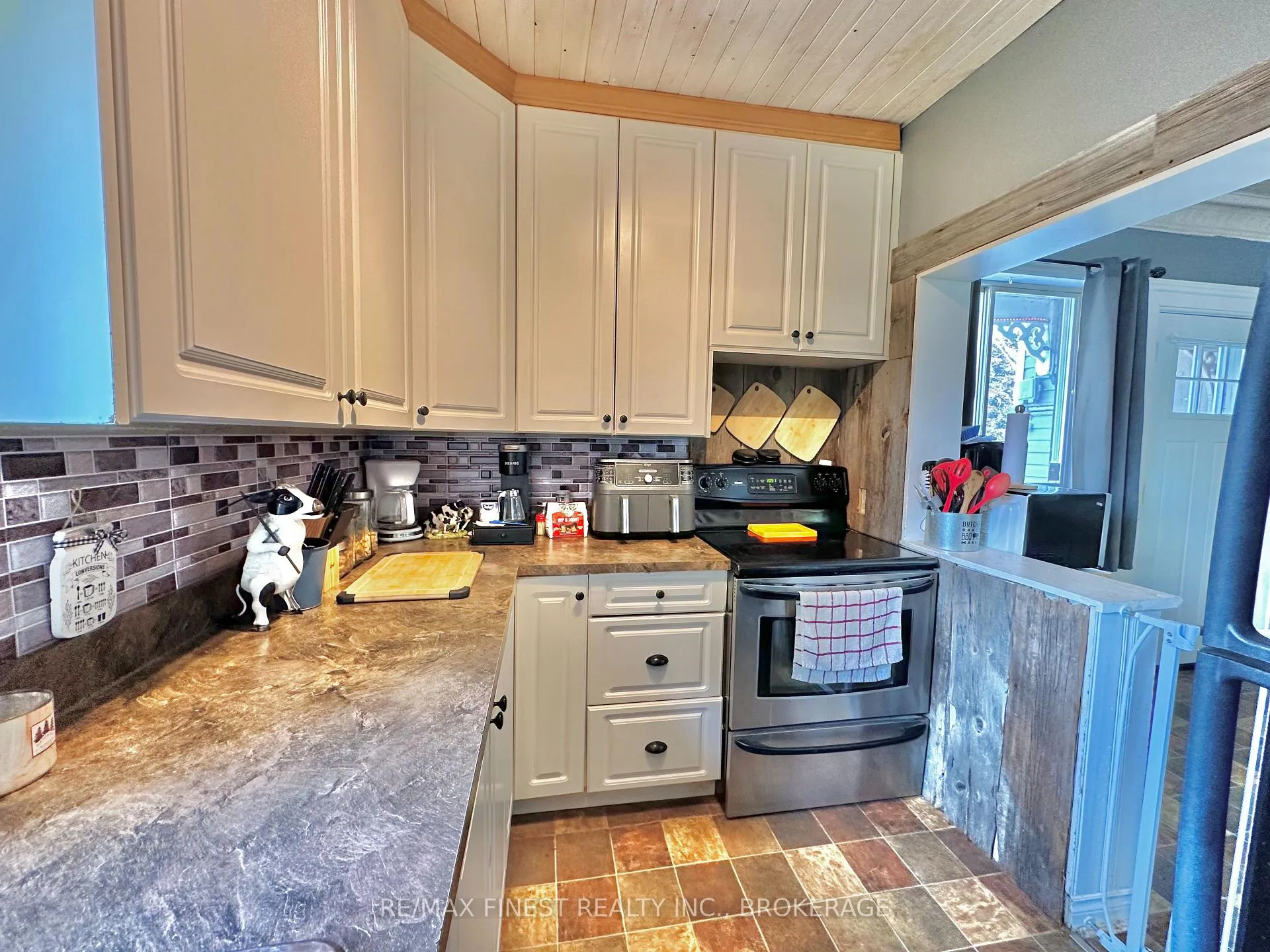 Photo 15 of 6688 Wheeler Street, Stone Mills — HOMEH