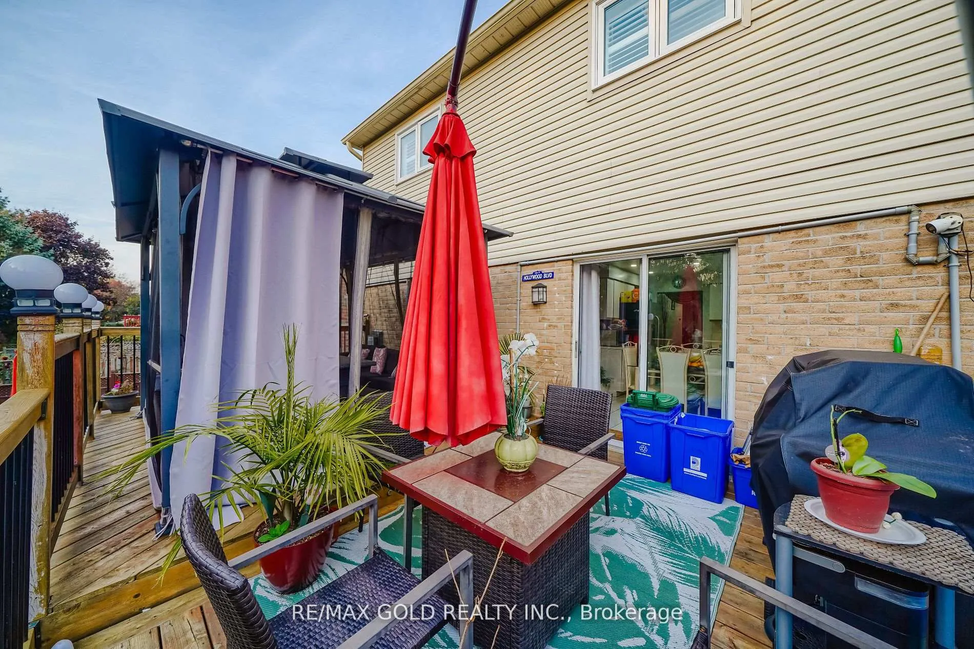 Photo 13 of 59 Knotty Pine Drive, Whitby, Williamsburg — HOMEH