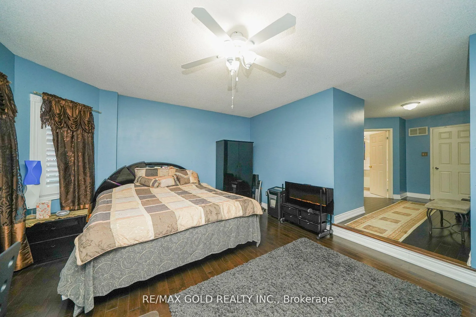 Photo 21 of 59 Knotty Pine Drive, Whitby, Williamsburg — HOMEH