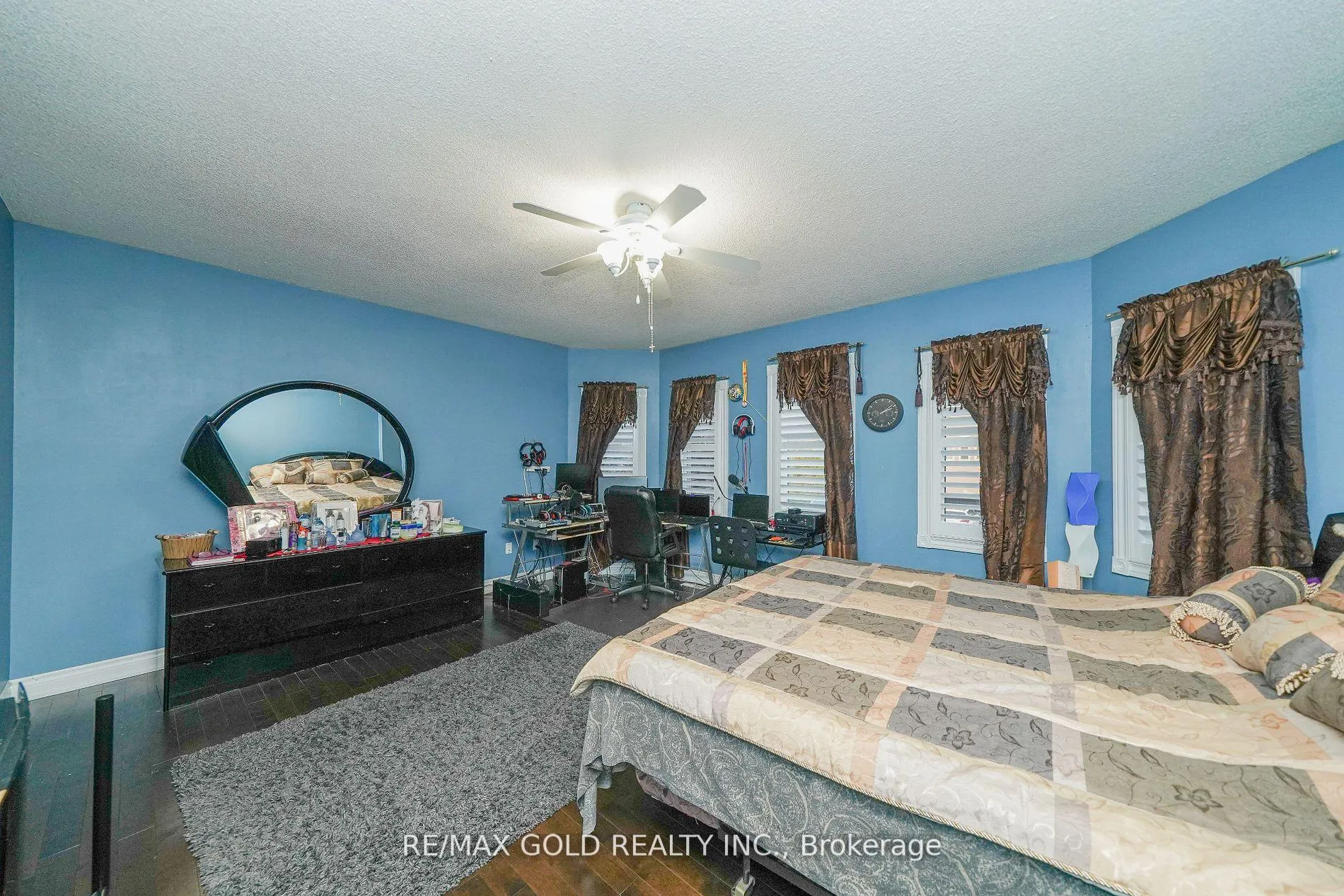 Photo 22 of 59 Knotty Pine Drive, Whitby, Williamsburg — HOMEH