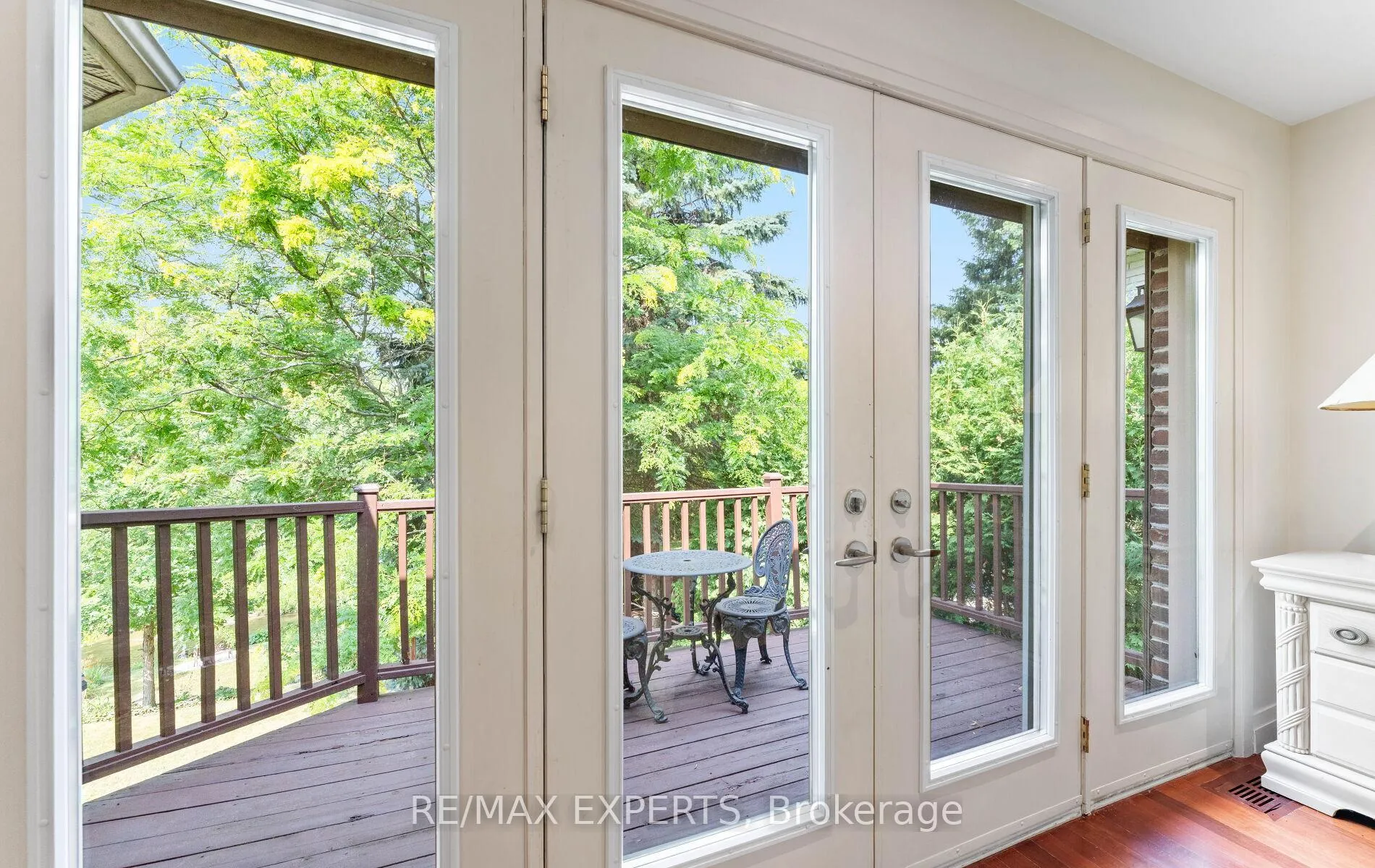 Photo 21 of 120 Riverside Drive, Vaughan, East Woodbridge — HOMEH