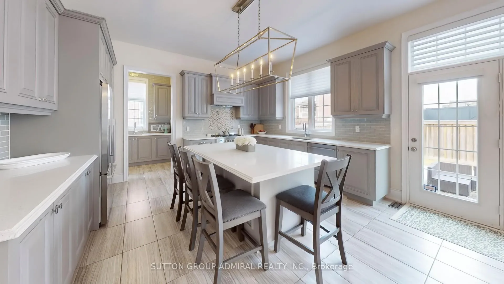Photo 8 of 19 Paradise Valley Trail, King, Nobleton — HOMEH