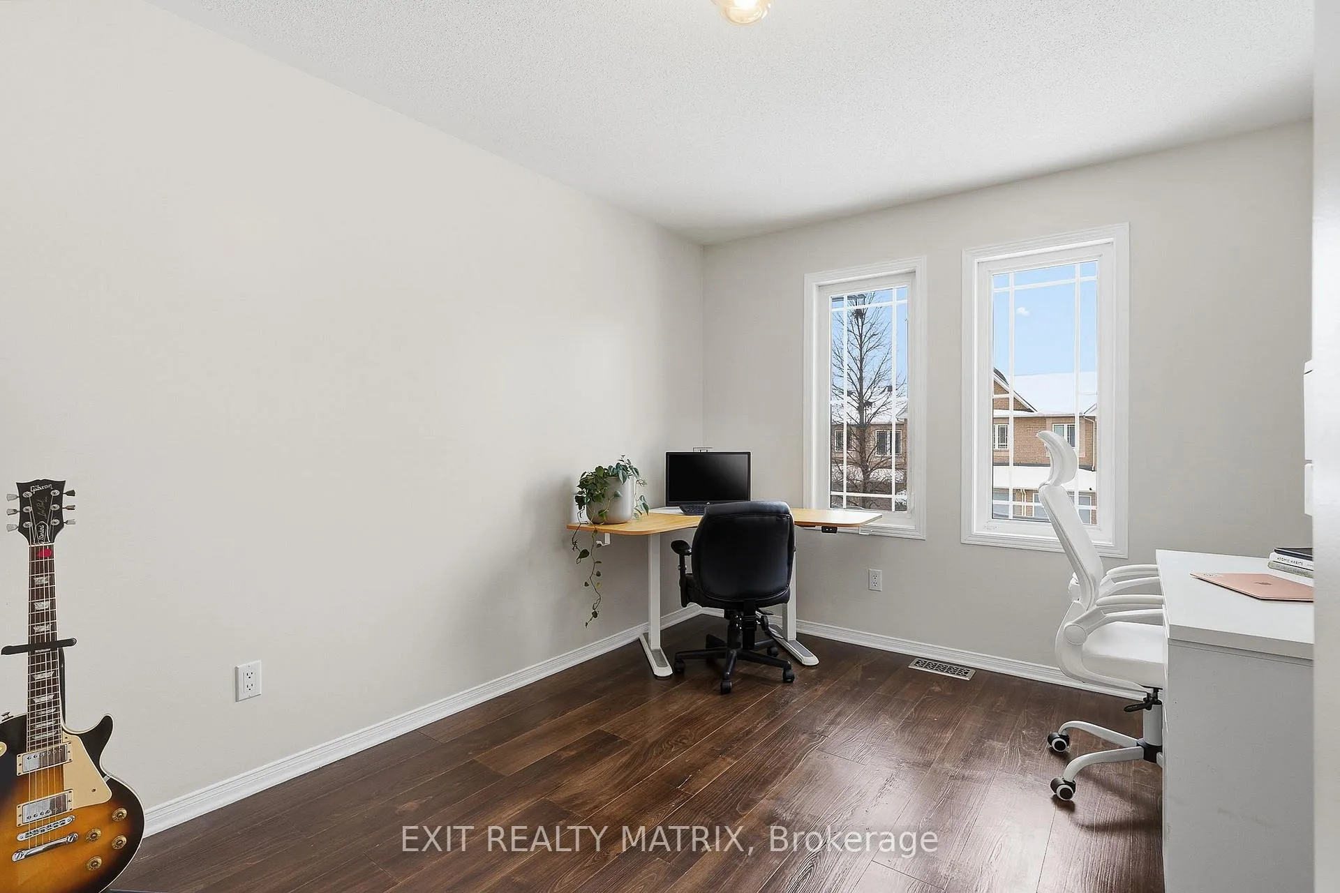 Photo 17 of 208 Greenridge Street, Ottawa, Chapel Hill — HOMEH