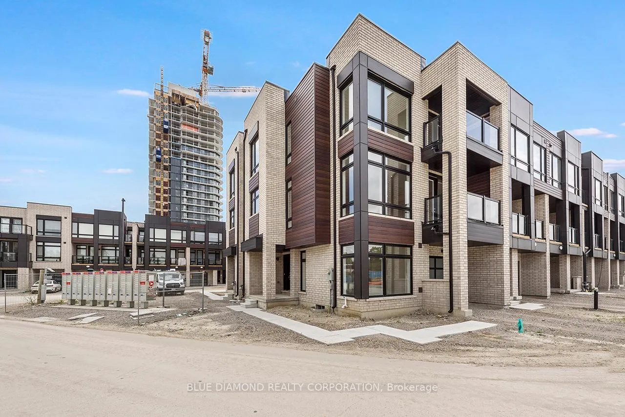 Front of 49 Kintall Way