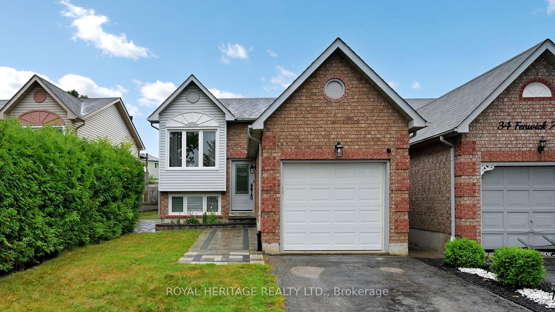 Photo 2 of 32 Fenwick Avenue, Clarington, Bowmanville — HOMEH