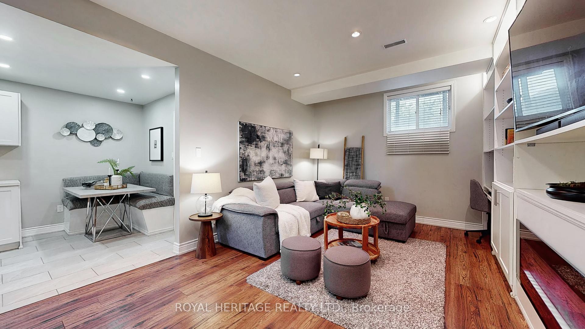 Photo 5 of 32 Fenwick Avenue, Clarington, Bowmanville — HOMEH