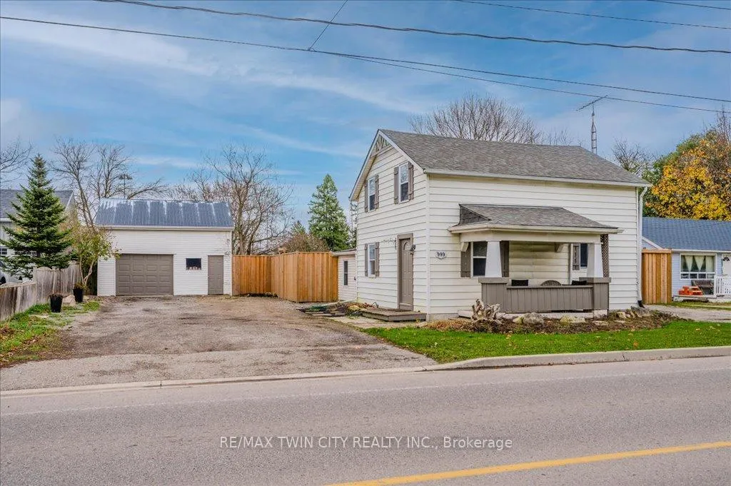 Photo 5 of 999 Northfield Drive E, Woolwich — HOMEH