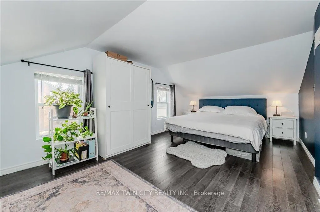 Photo 27 of 999 Northfield Drive E, Woolwich — HOMEH