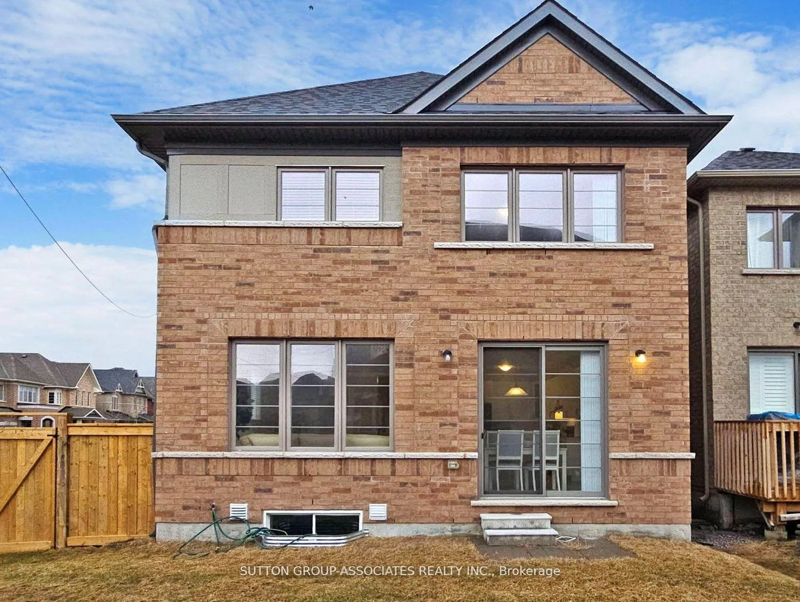 Photo 2 of 2576 Orchestrate Drive W, Oshawa, Windfields — HOMEH