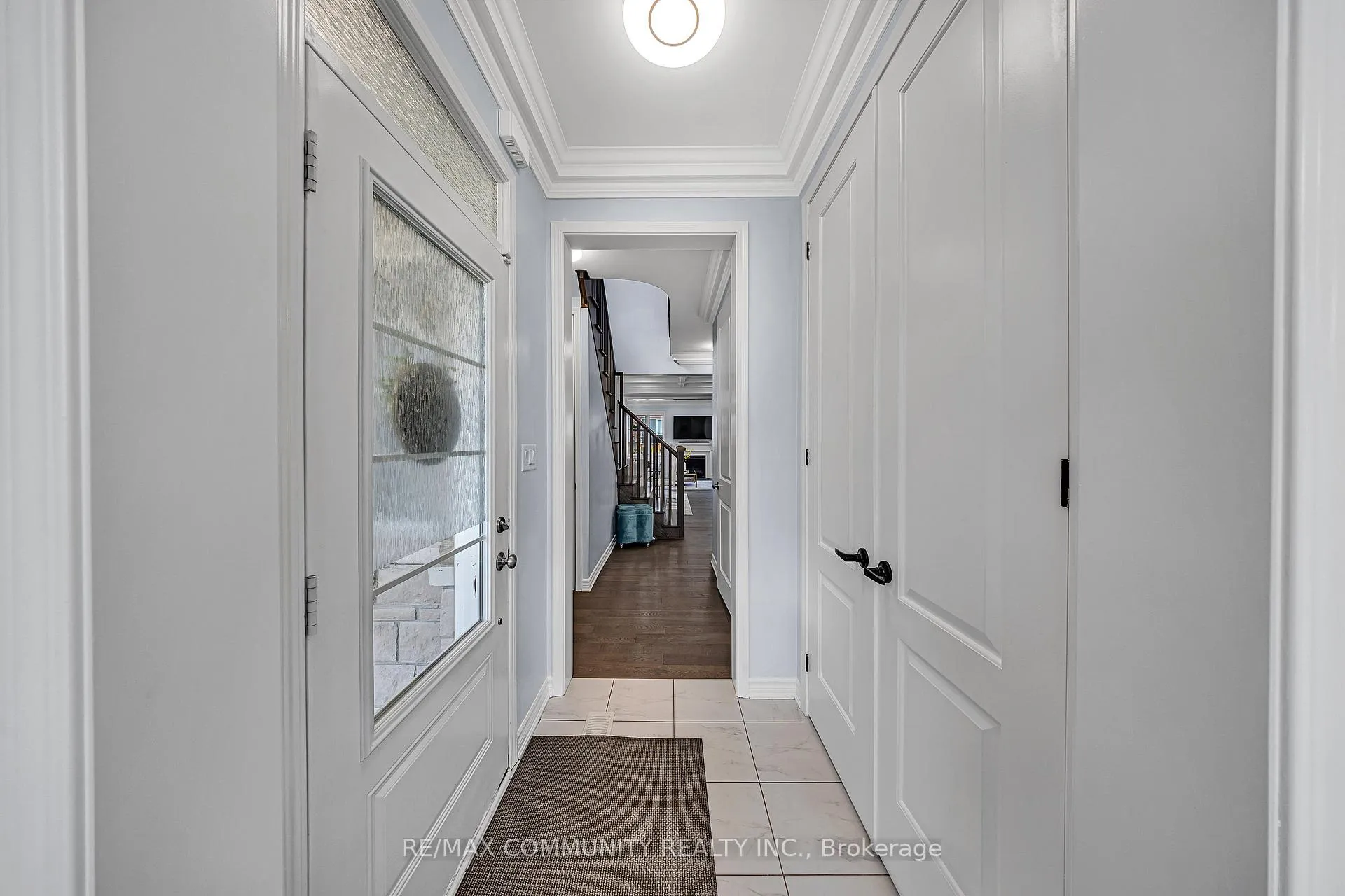 Photo 6 of 1055 Foxtail Crescent E, Pickering, Rural Pickering — HOMEH