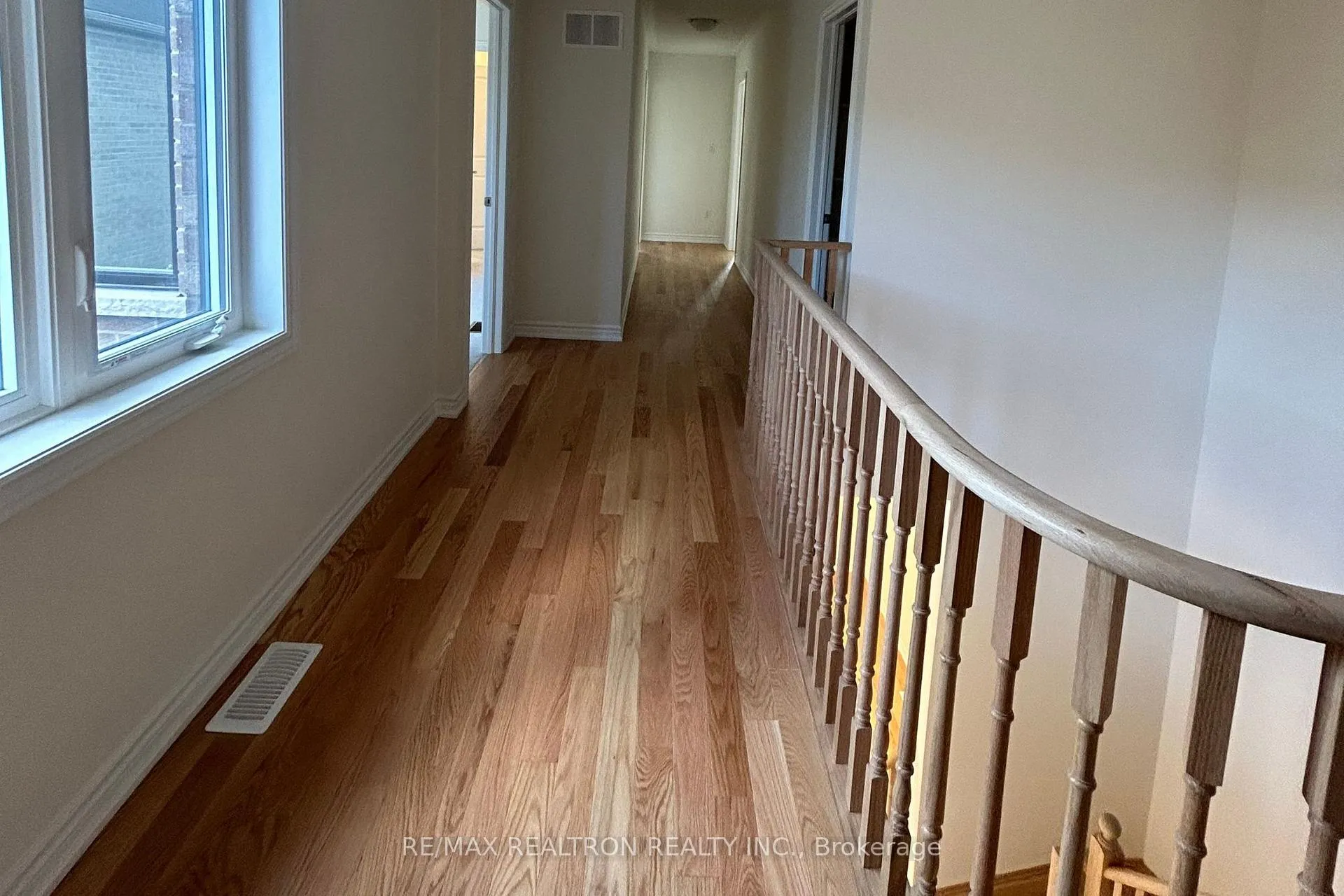 Photo 19 of 9 Mountainside Crescent, Whitby, Rolling Acres — HOMEH